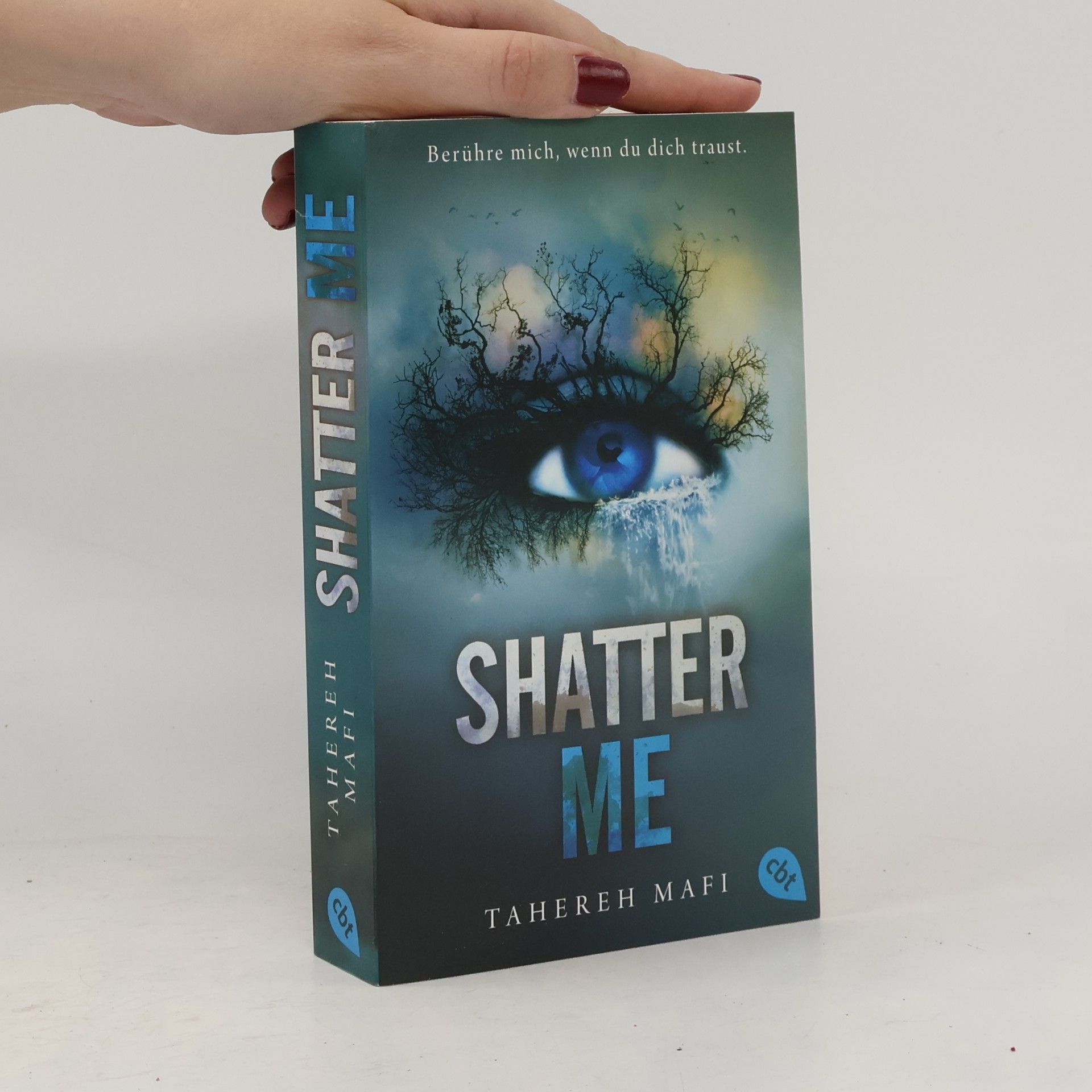Tahereh Mafi Shatter Me