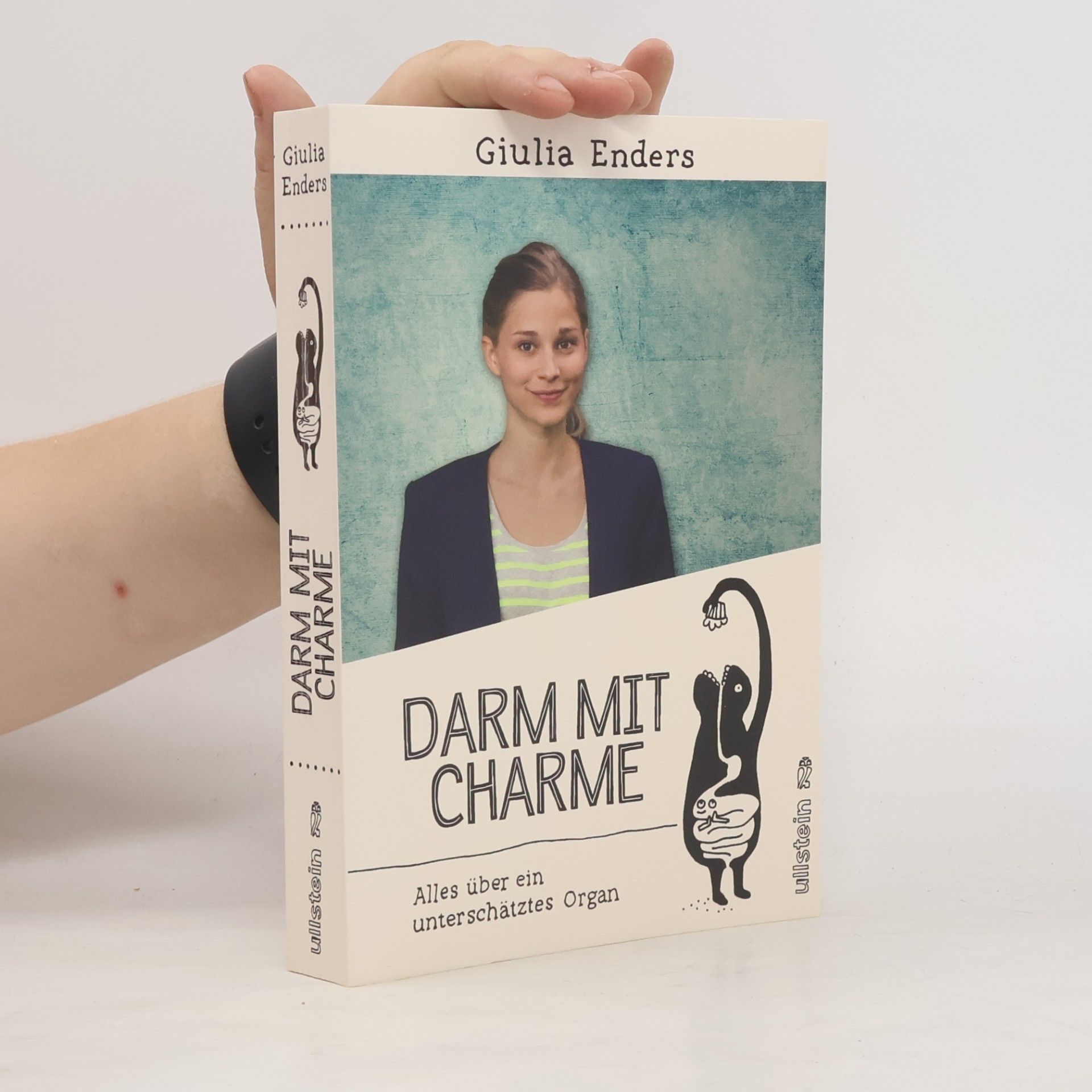 Giulia Ender Darm mit Charme