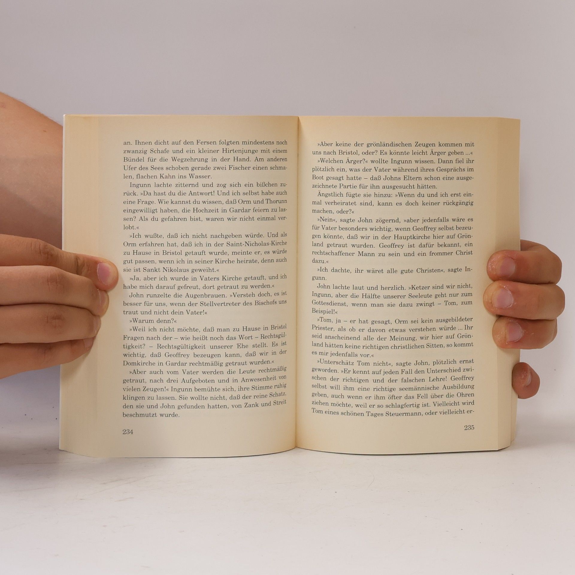 Kirsten A. Seaver Insel, die von der Erde fiel