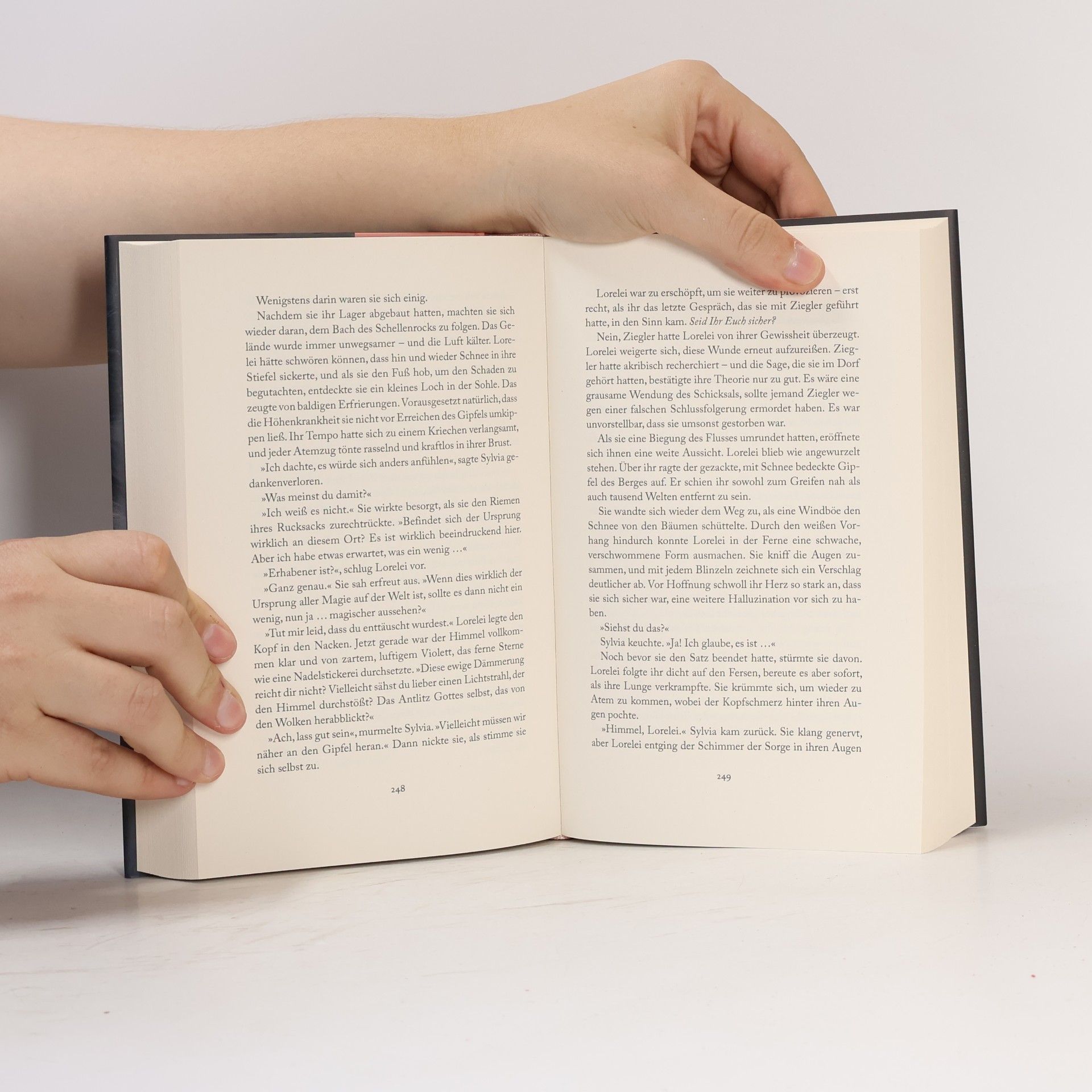 Allison Saft A Dark and Drowning Tide