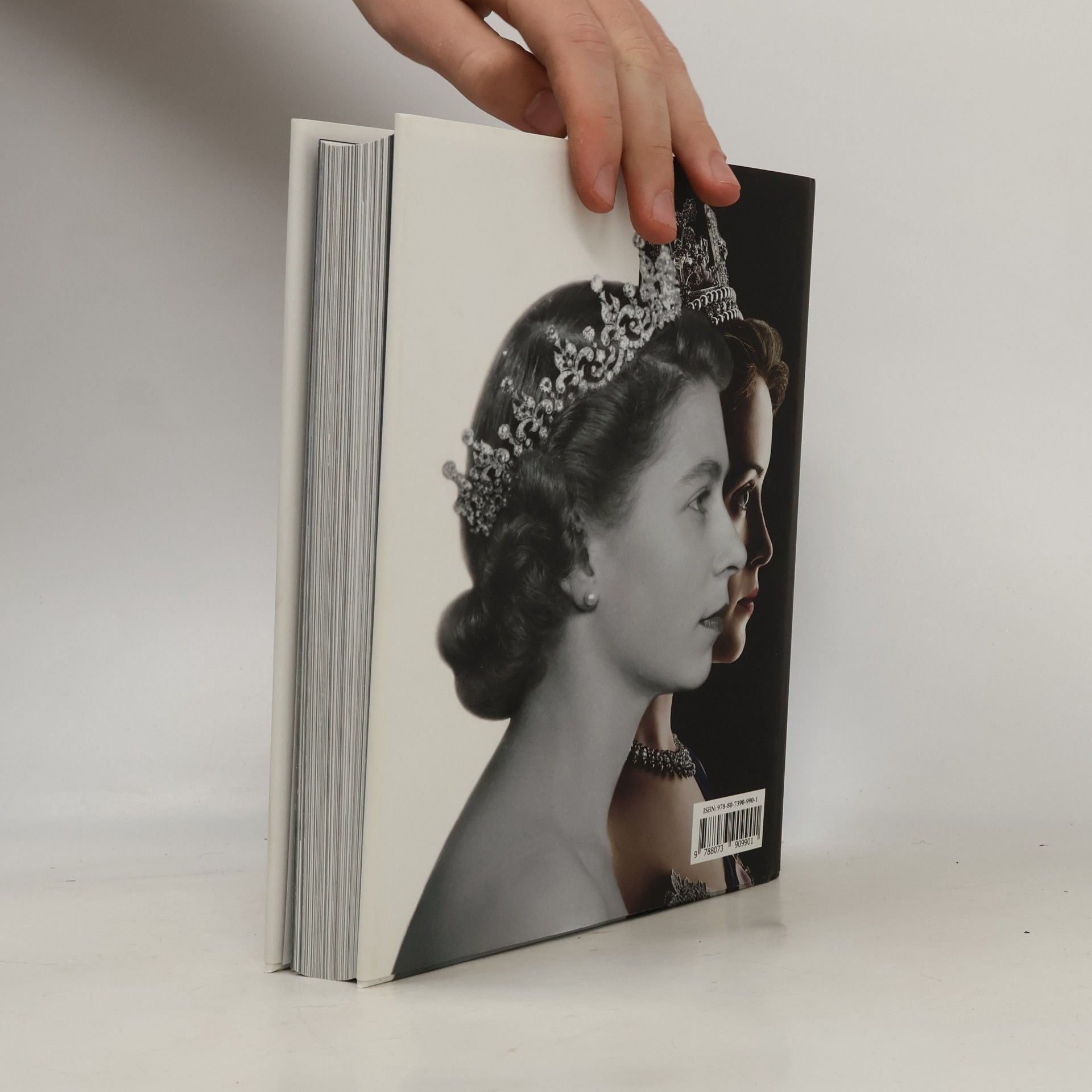 Robert Lacey The Crown