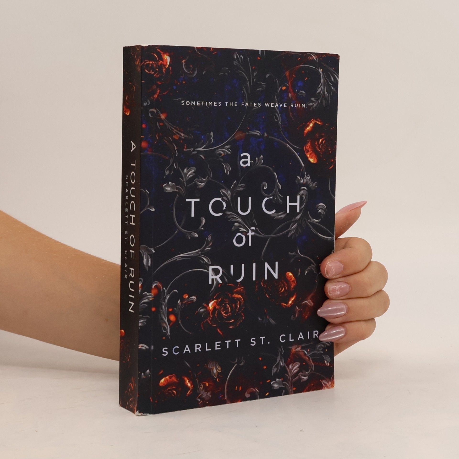 Scarlett St. Clair A Touch of Ruin