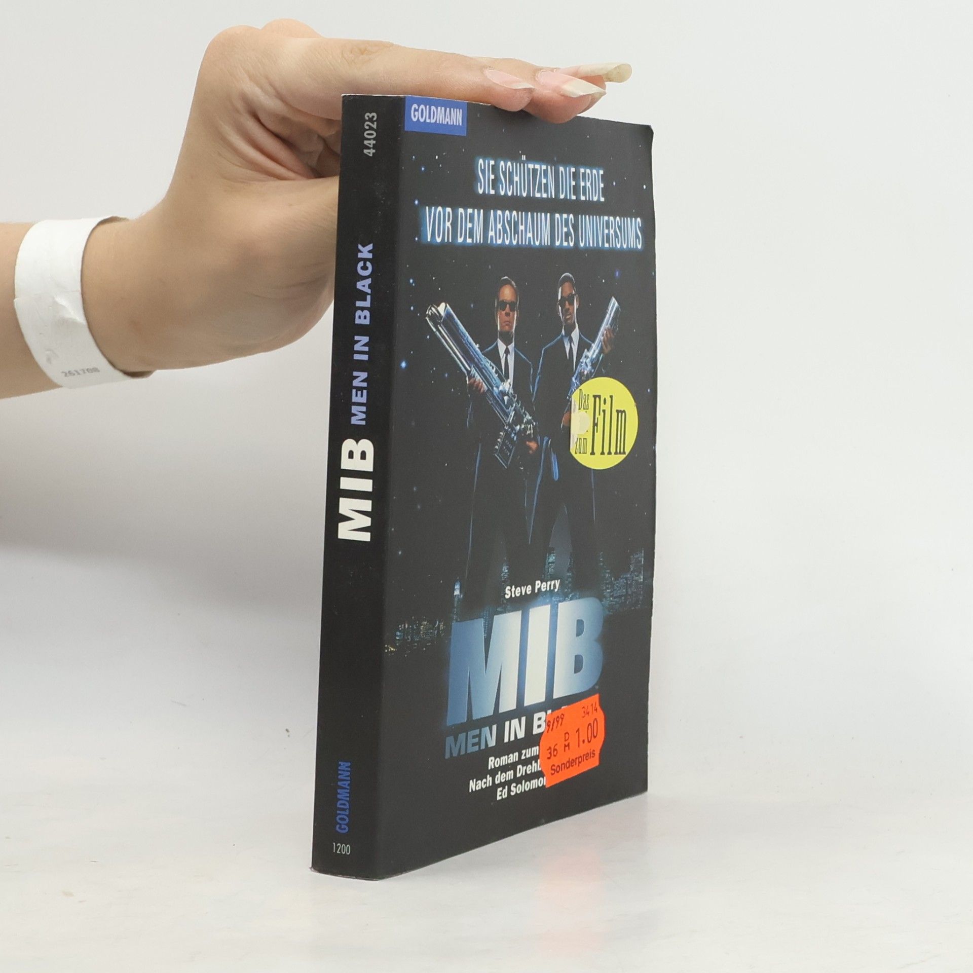 Steve Perry MIB. Men in Black.