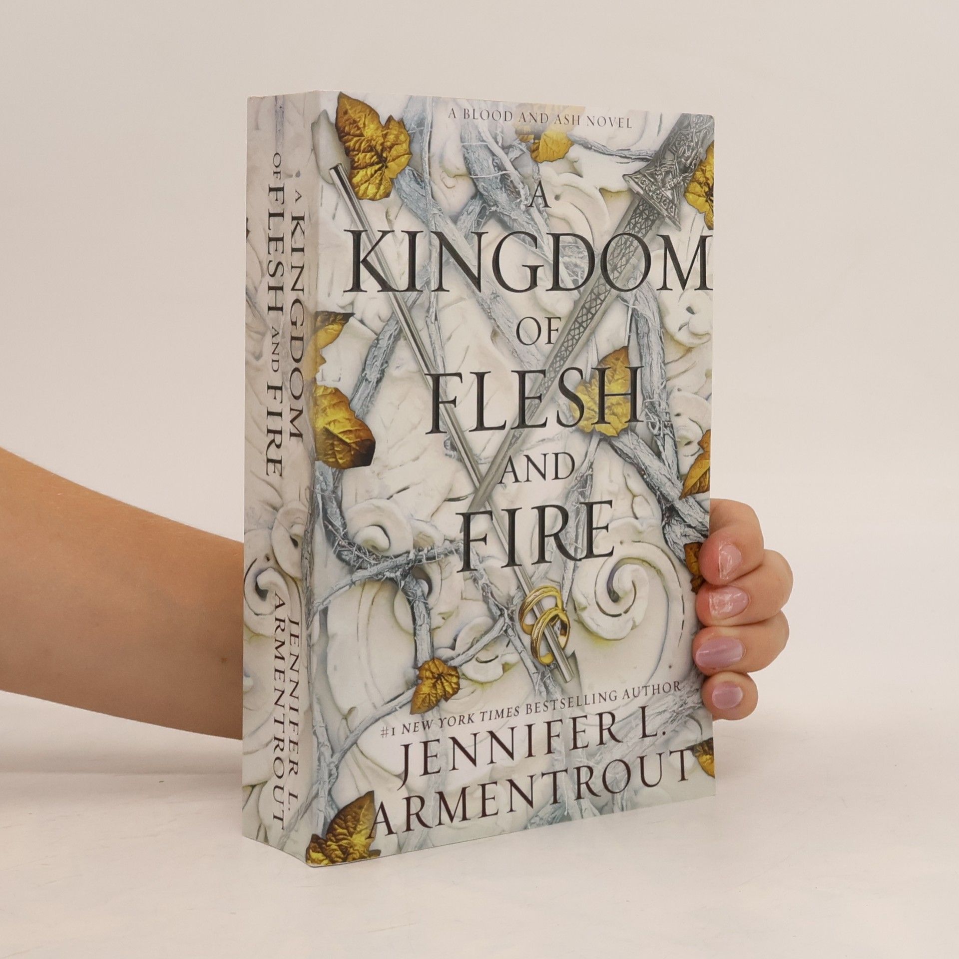 Jennifer Armentrout A Kingdom of Flesh and Fire