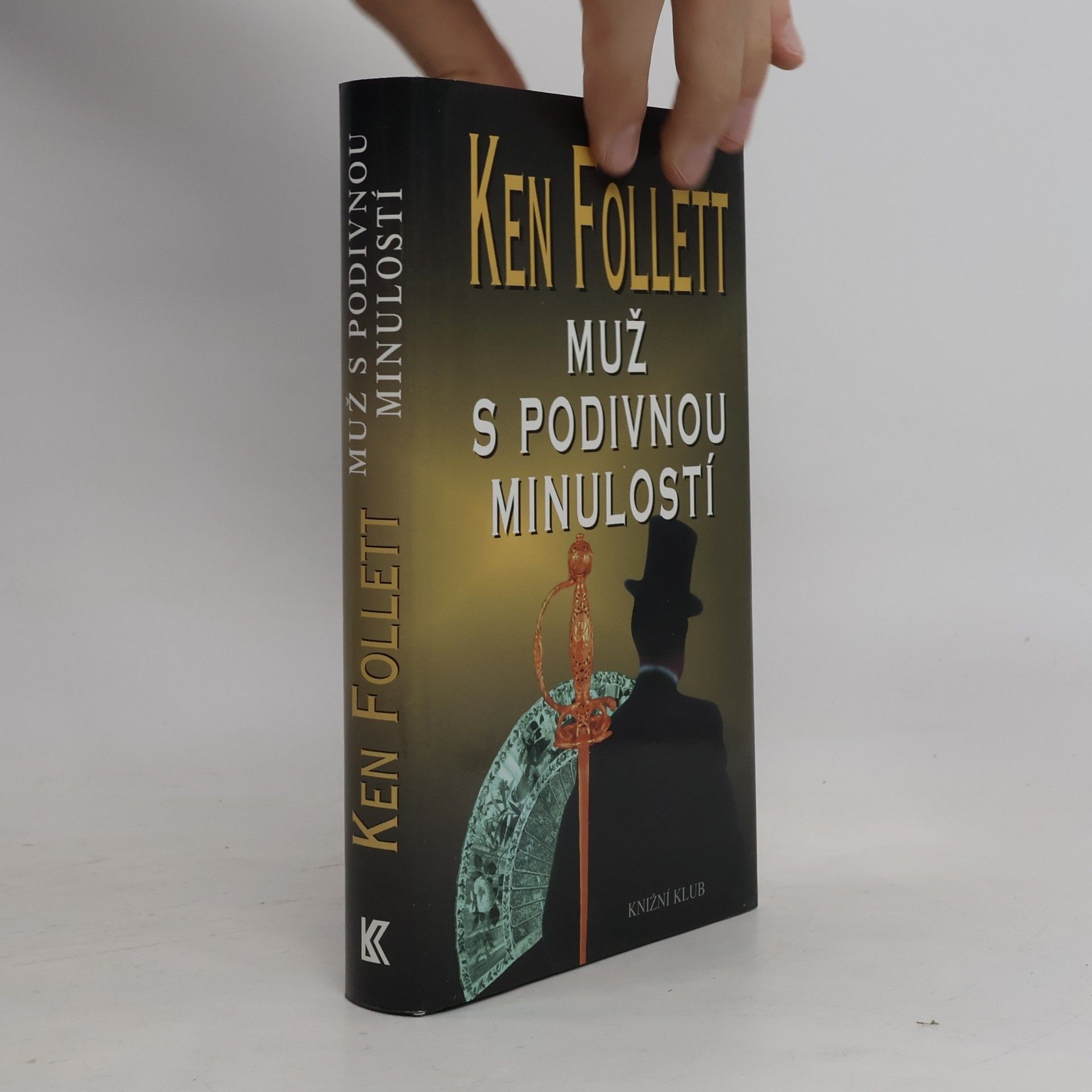 Muž s podivnou minulostí