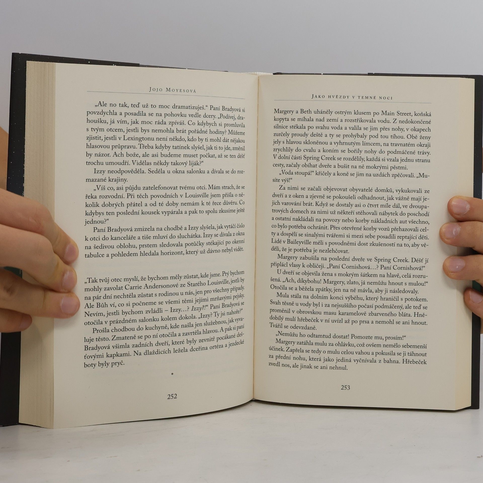 Jojo Moyes Jako hvězdy v temné noci
