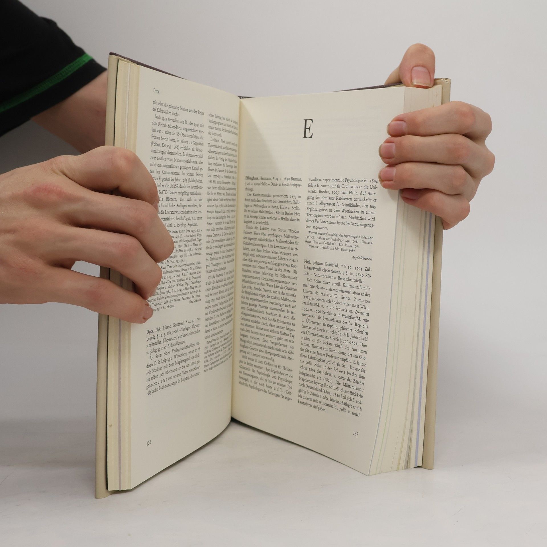 Walther Killy Literatur Lexikon : Autoren und Werke deutscher Sprache. Band 3