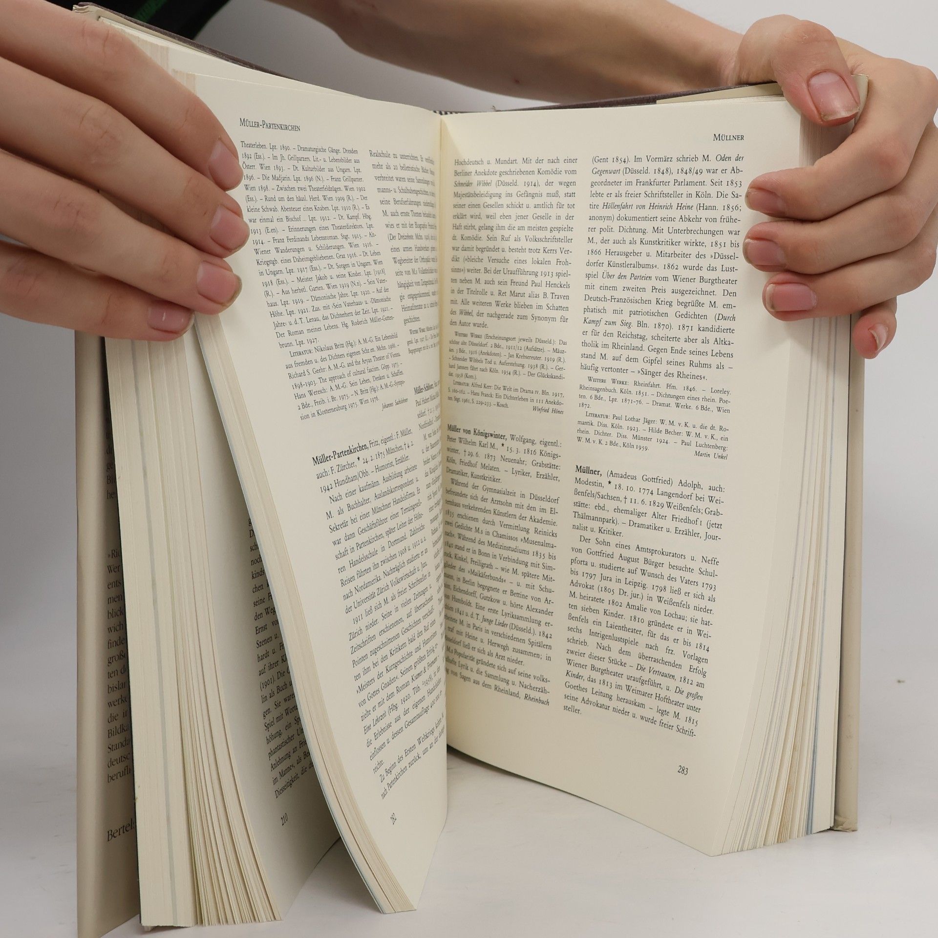 Walther Killy Literatur Lexikon : Autoren und Werke deutscher Sprache. Band 8