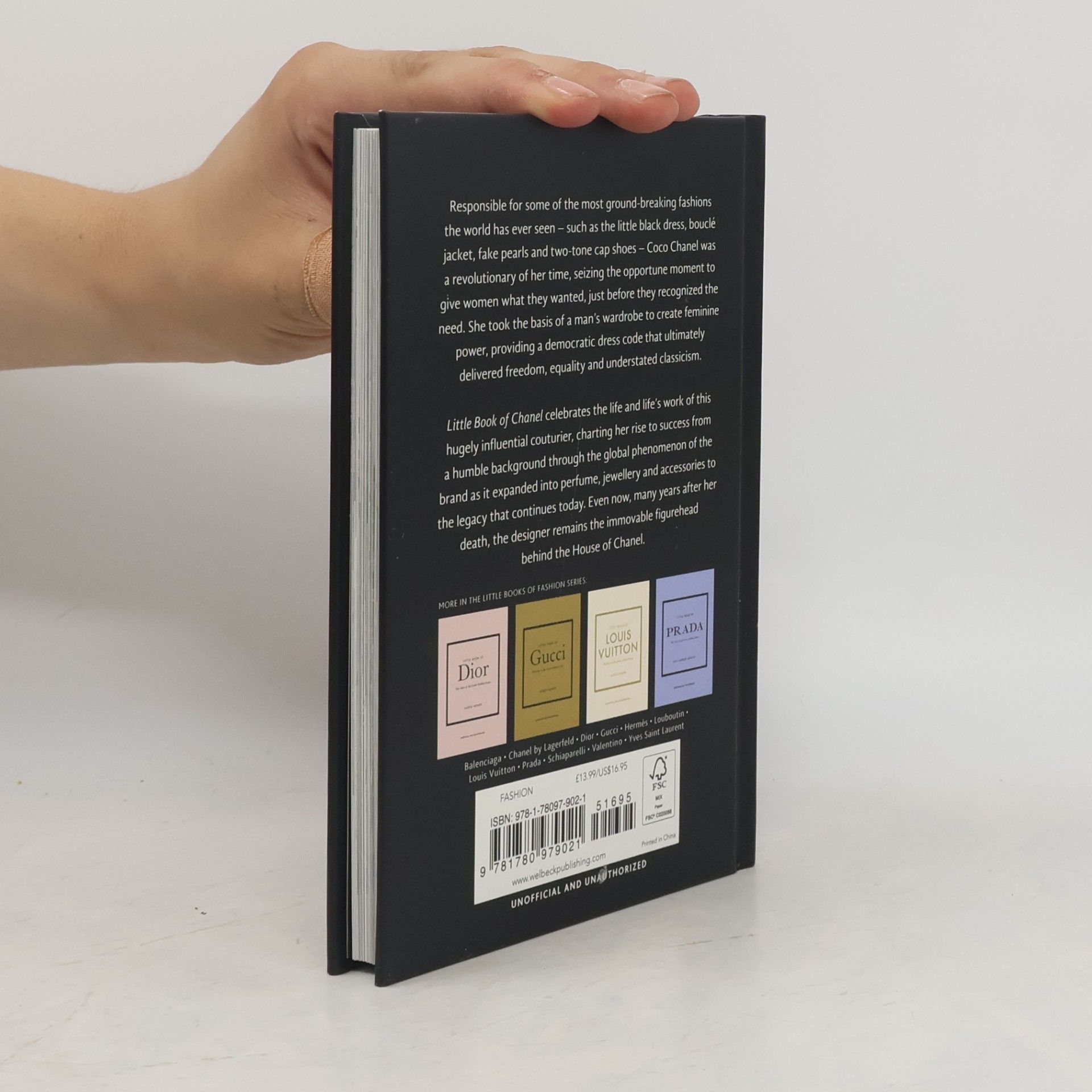 Emma Baxter-Wright The Little Book of Chanel
