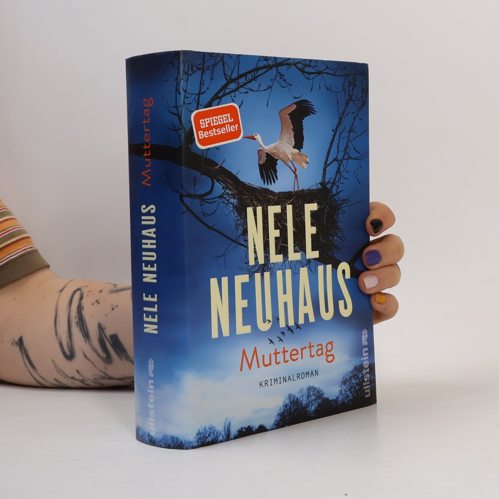 Nele Neuhaus Muttertag