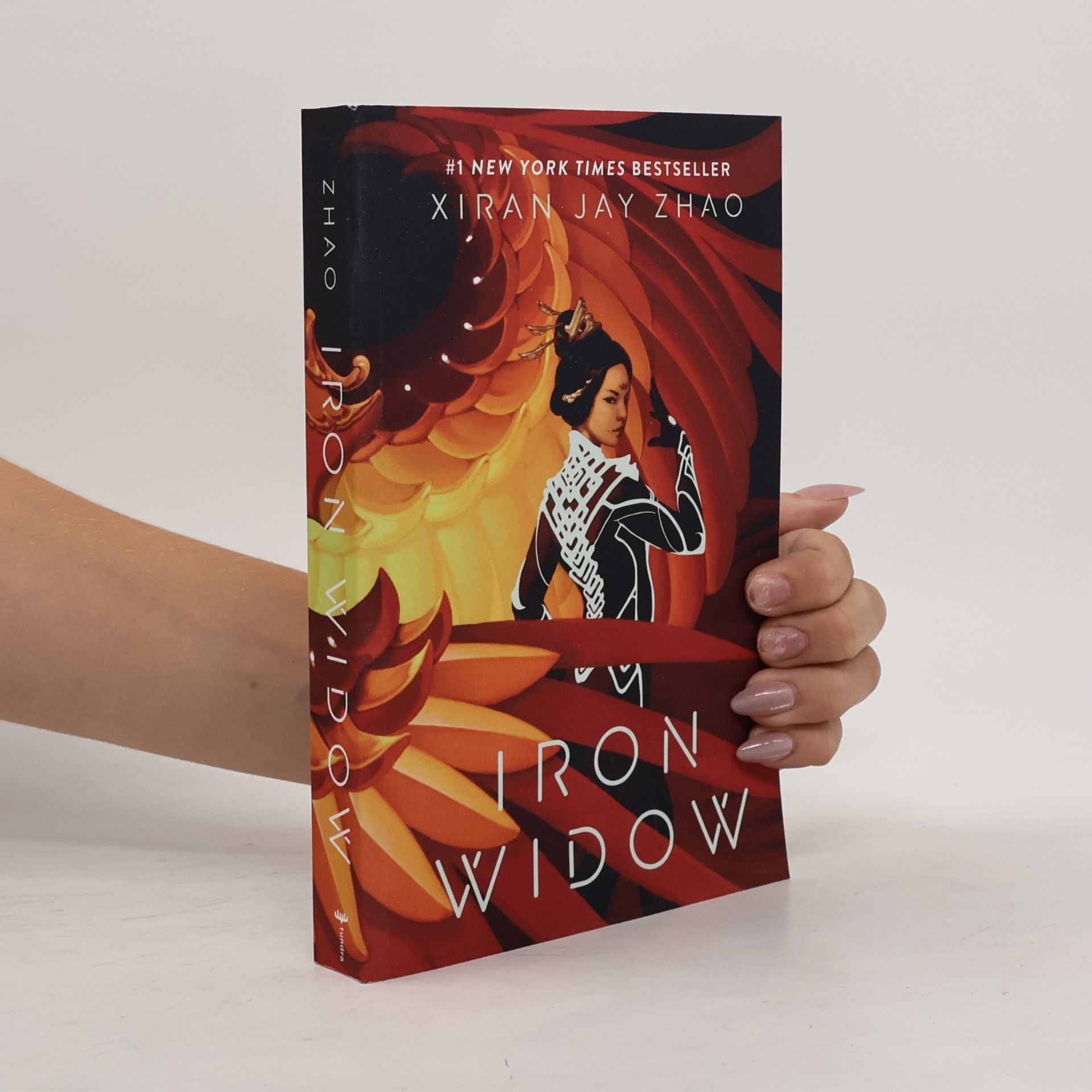 Xiran Jay Zhao Iron Widow