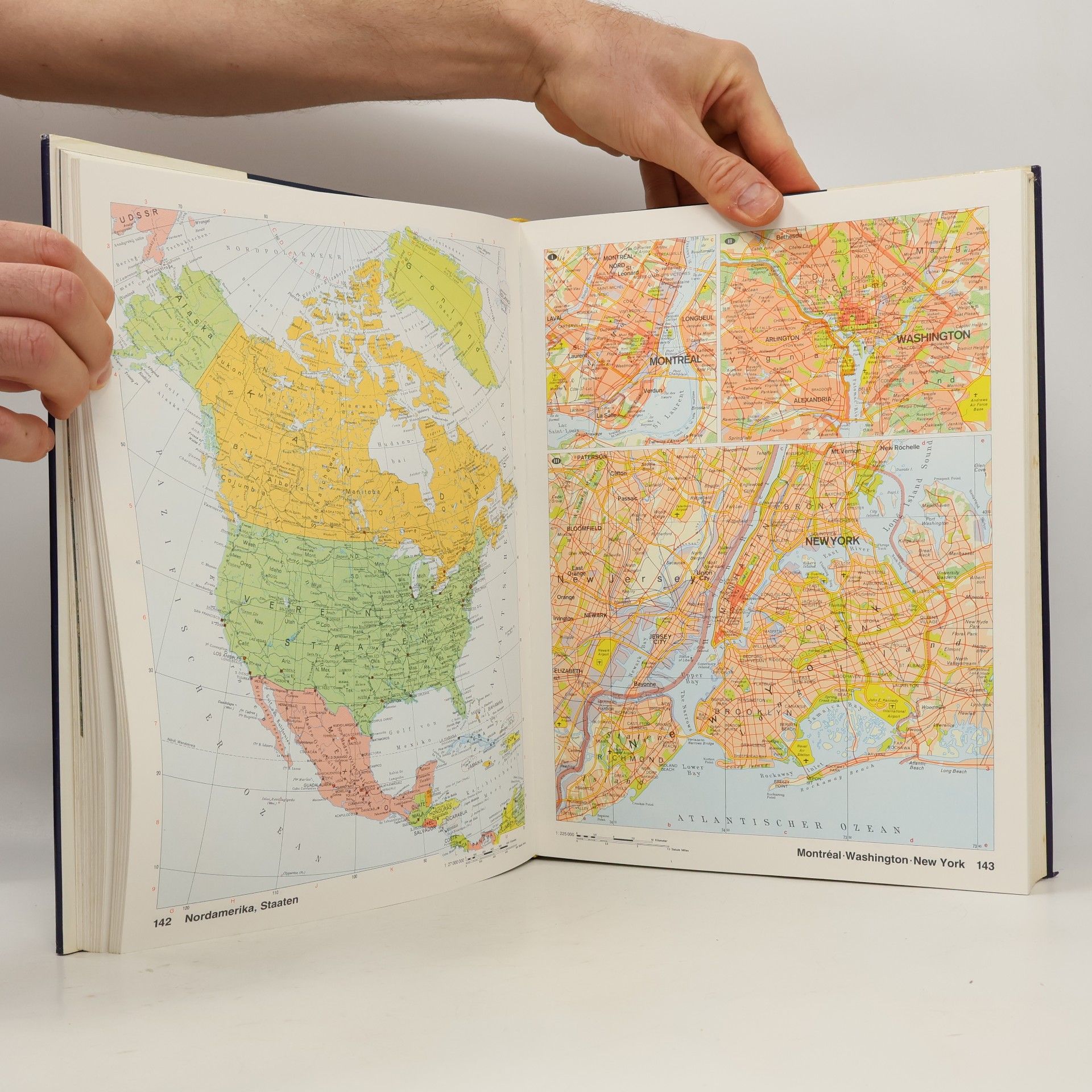 Autorenkollektiv Grosser Atlas der Welt