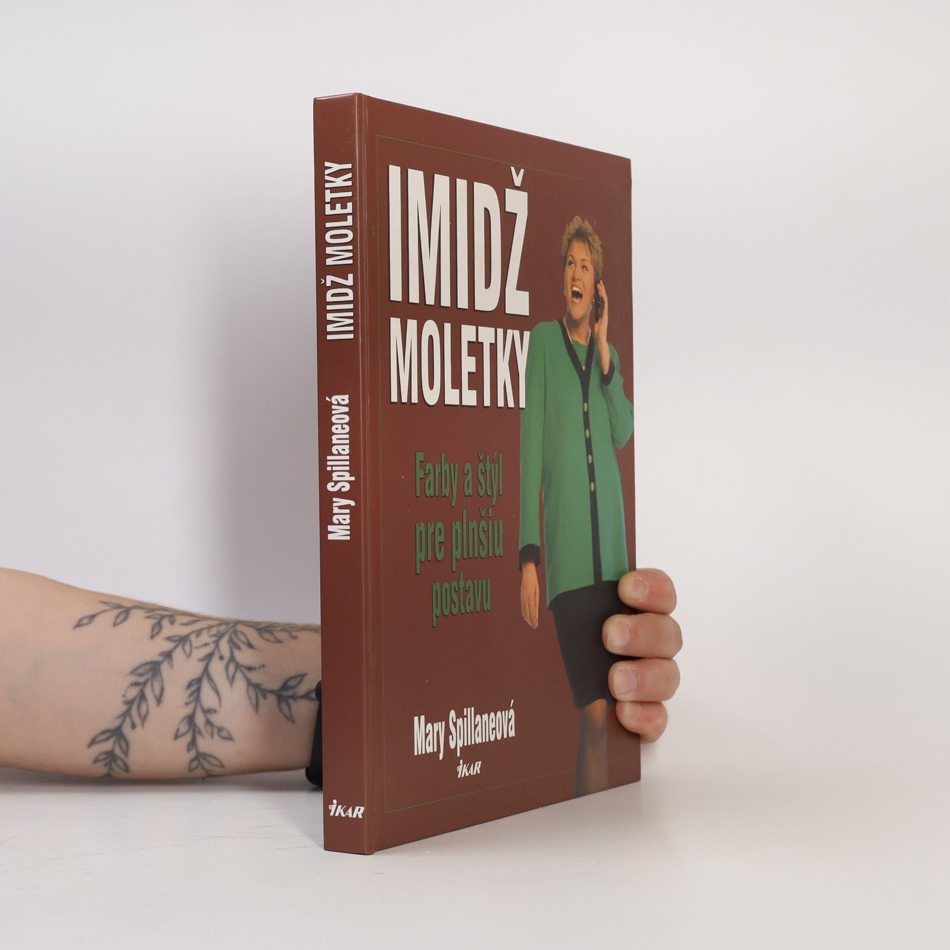 Mary Spillane Imidž moletky