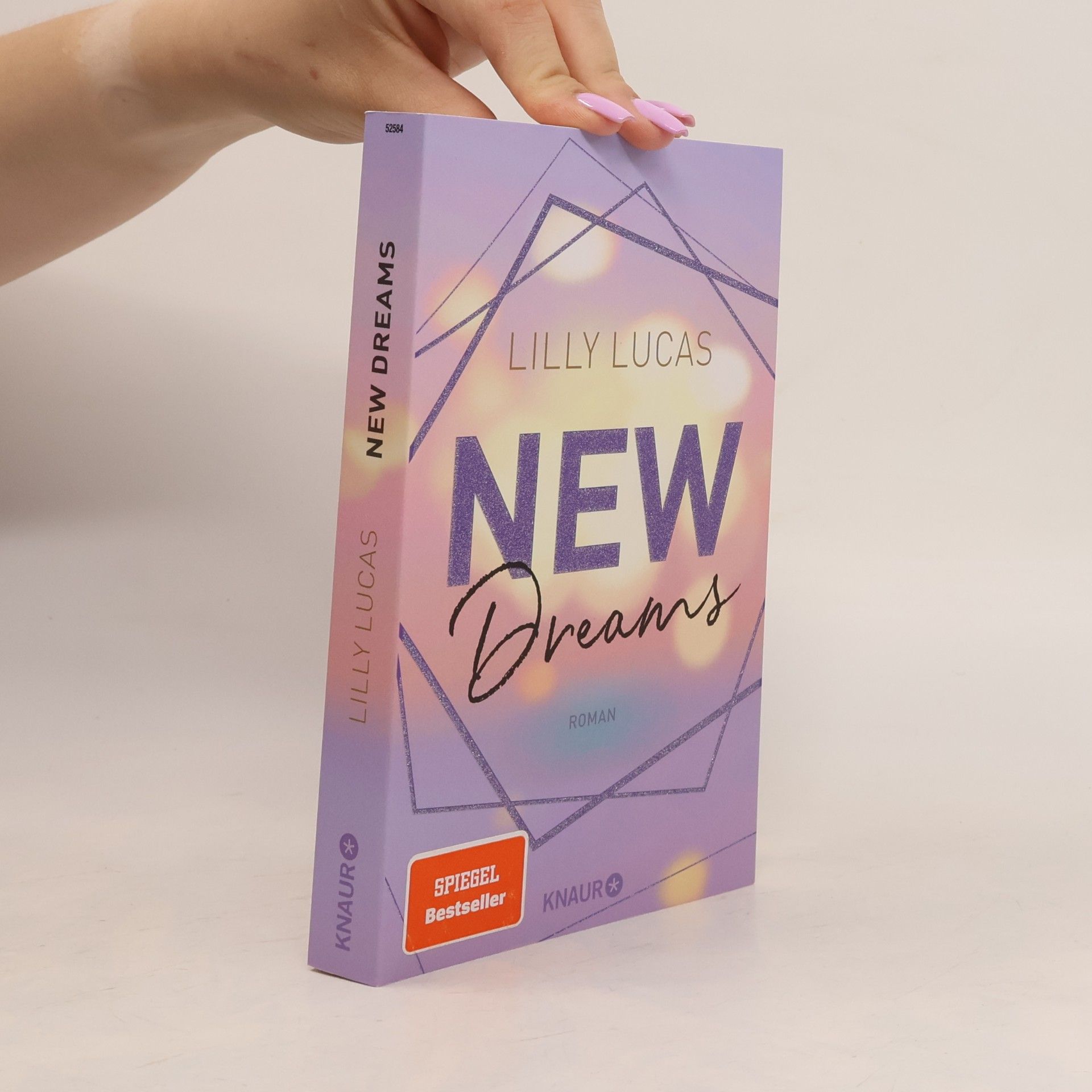 Lilly Lucas New Dreams