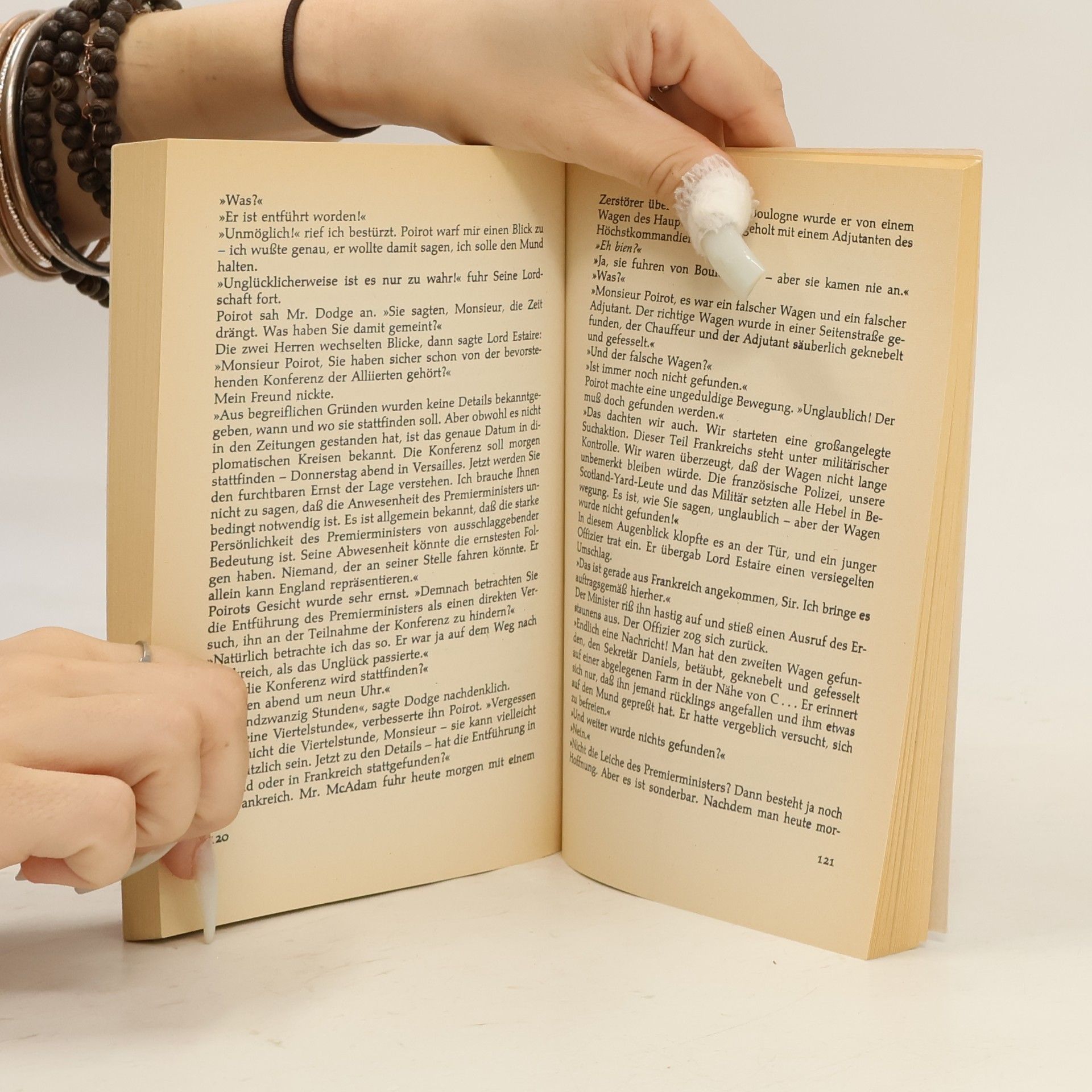 Agatha Christie Poirot rechnet ab
