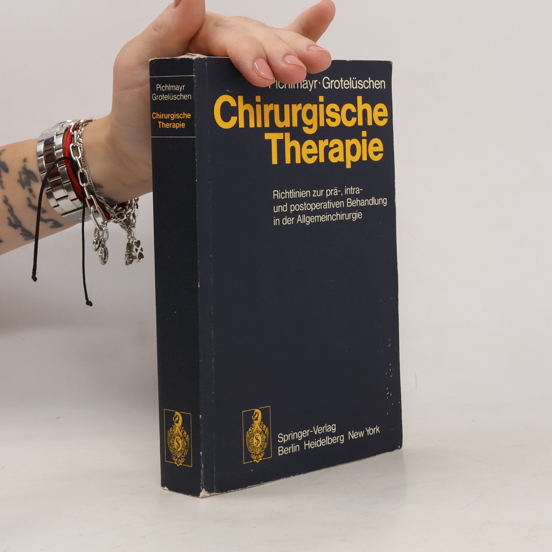 Bernd Grotelüschen Chirurgische Therapie