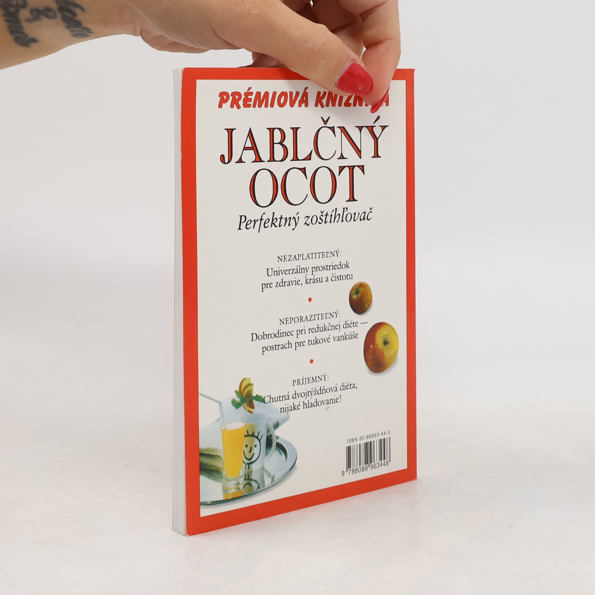 Christina Kempe Jablčný ocot. Perfetkný zoštíhl'ovač. V priebehu 14 dní schudnete 5 kilagramov