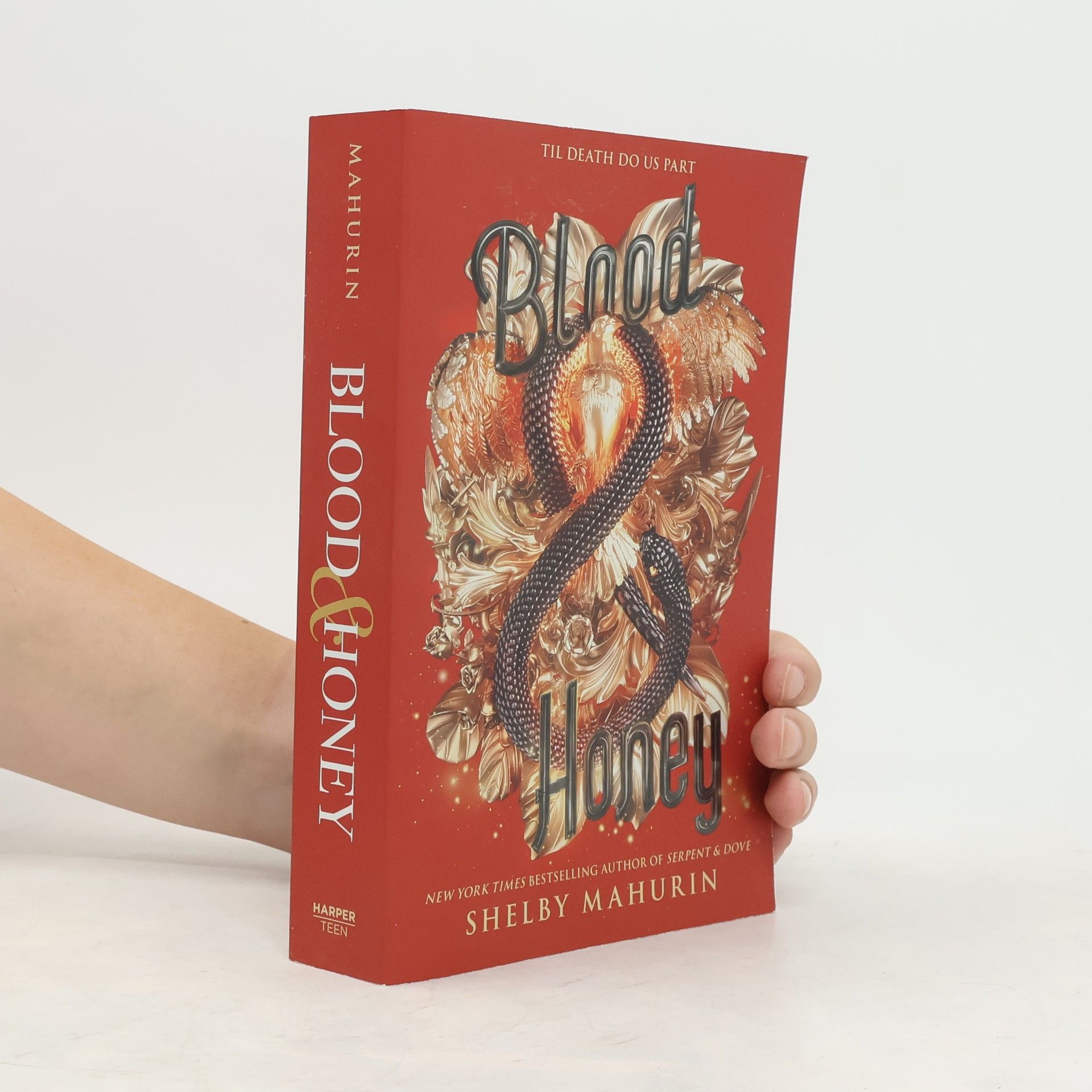 Shelby Mahurin Blood & Honey