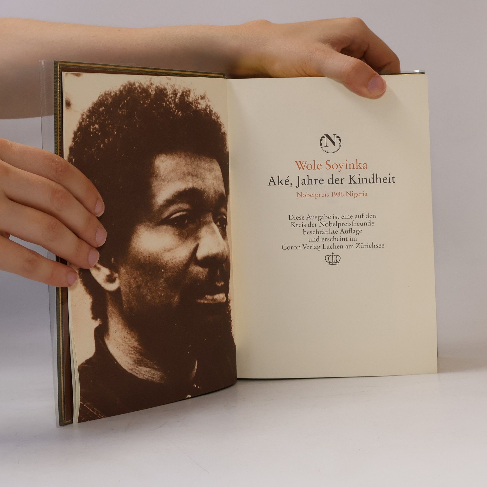 Naguib Mahfouz Nobelpreis für Literatur 1986-1988. Aké, Jahre fer Kindheit. Marmor. Miramar