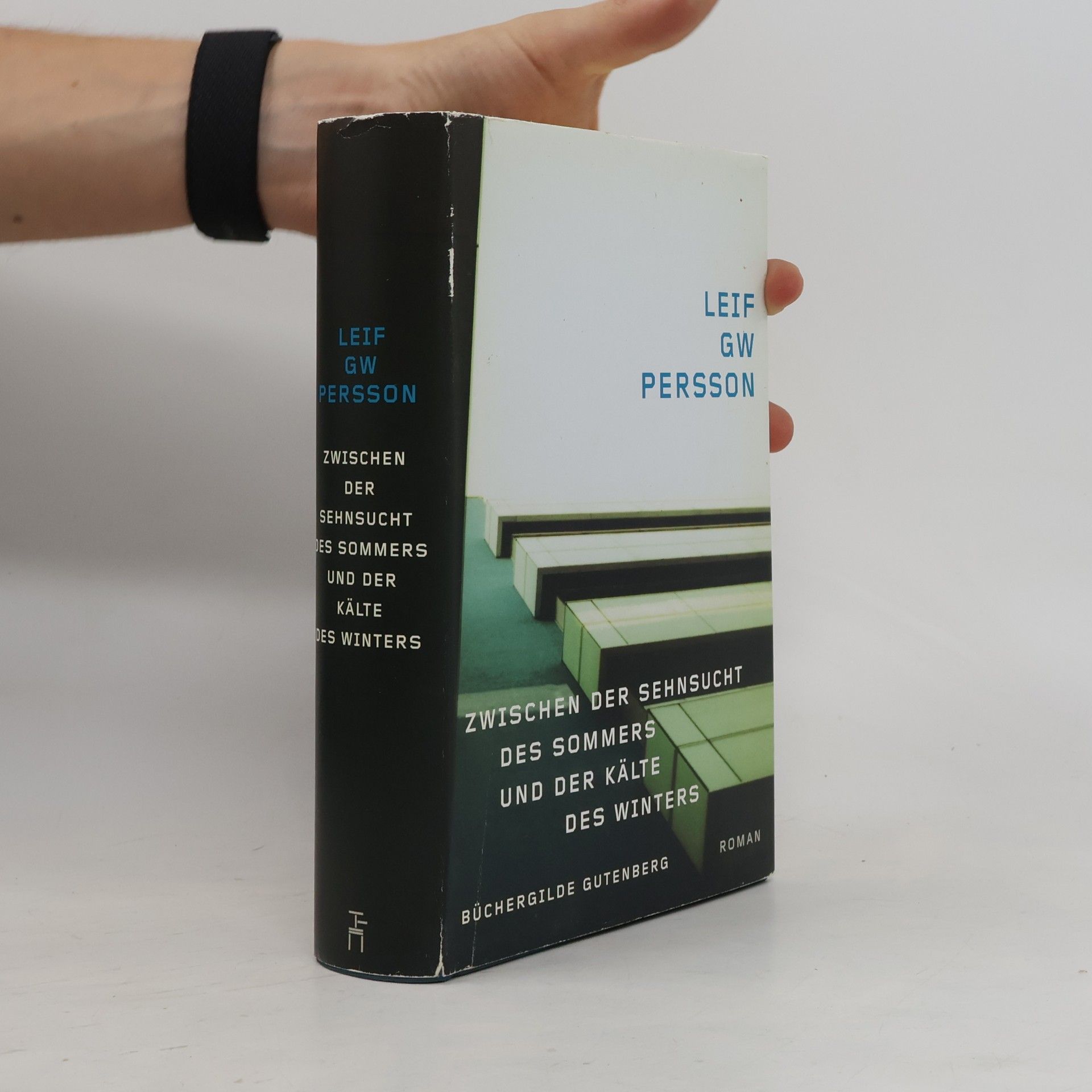 Leif G. W. Persson Zwischen der Sehnsucht des Sommers und der Kälte des Winters