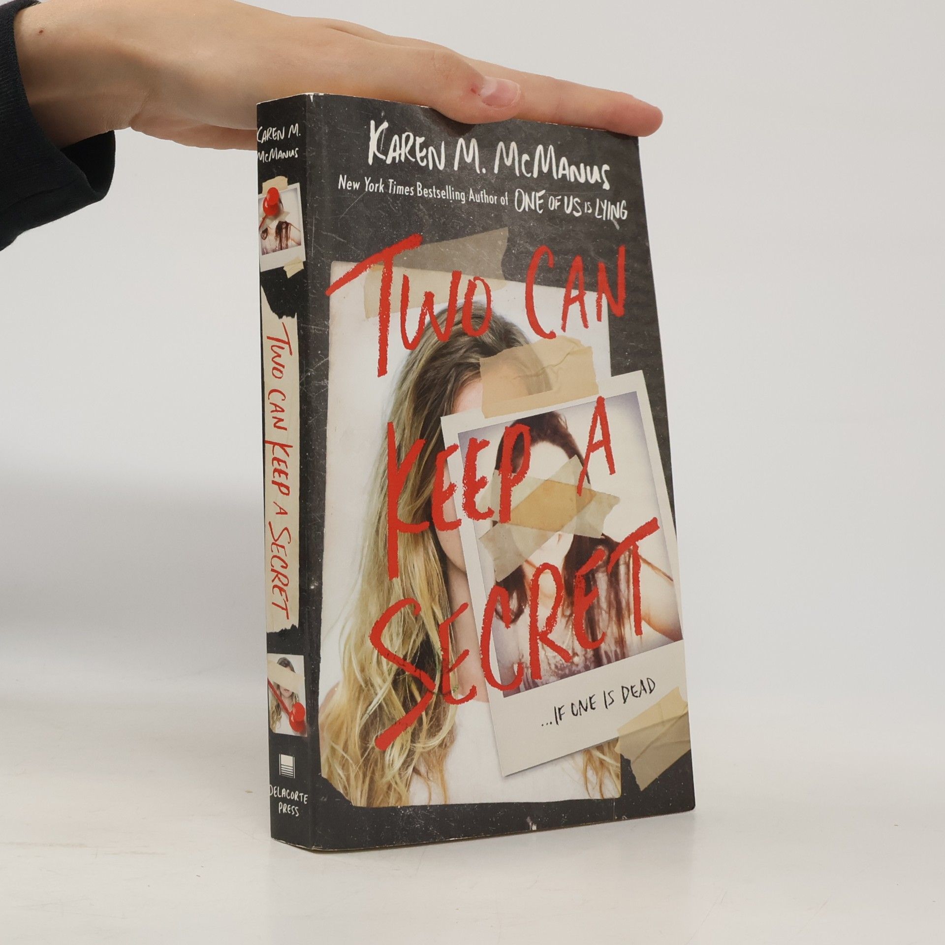 Karen M. McManus Two Can Keep a Secret