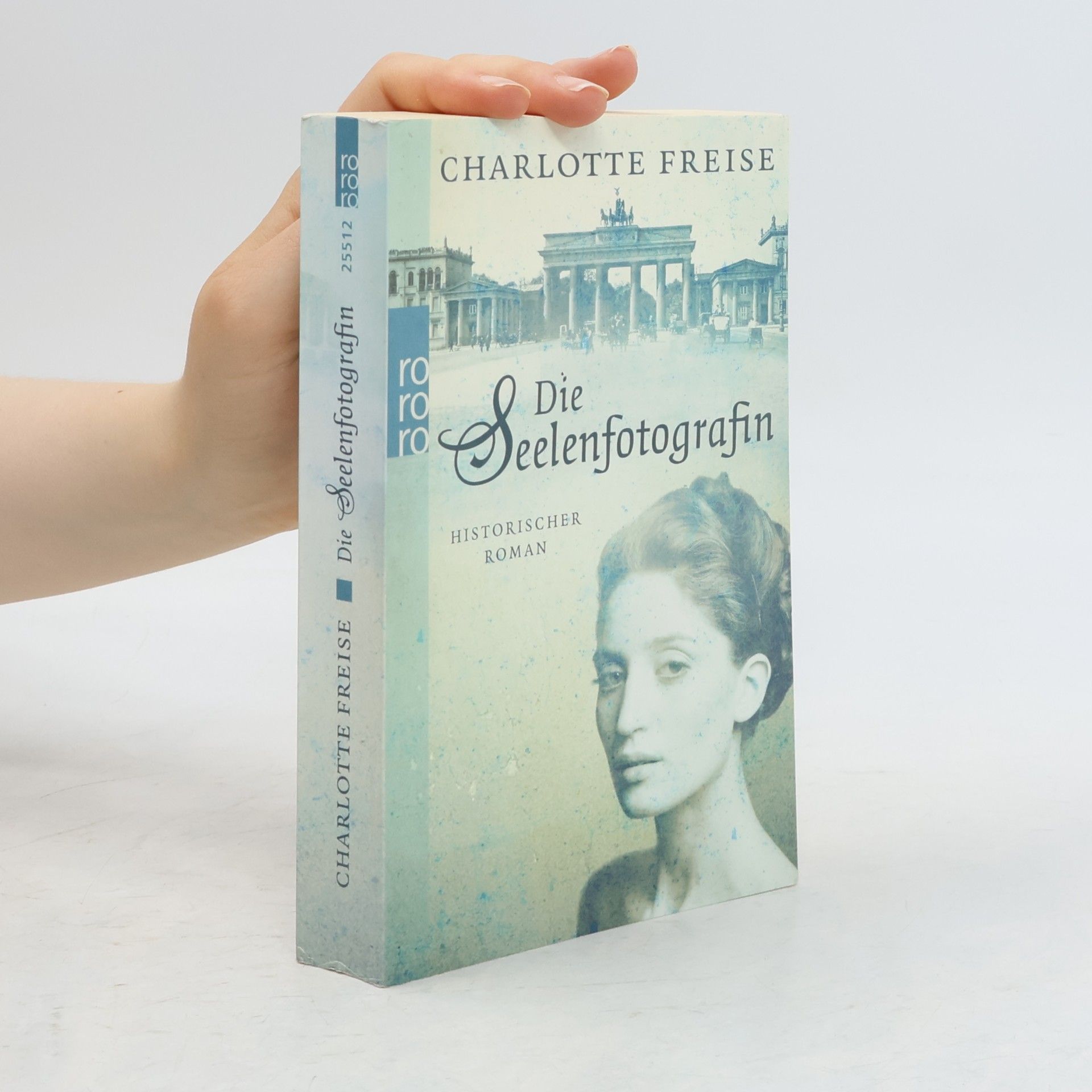 Charlotte Freise Die Seelenfotografin