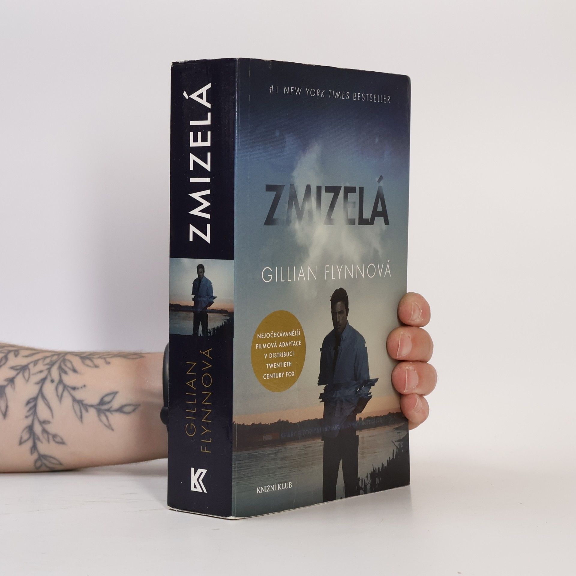 Gillian Flynn Zmizelá