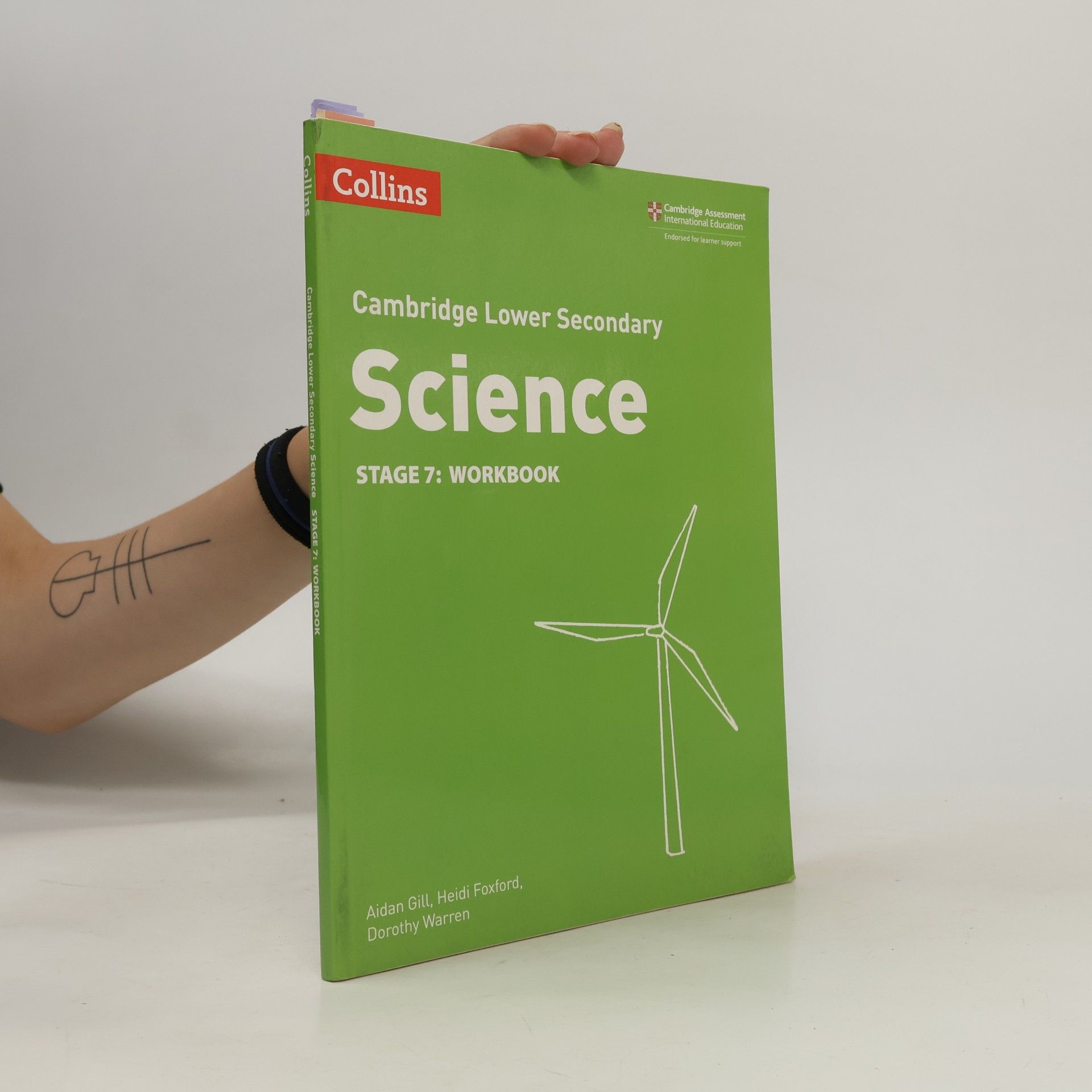 Aidan Gill Lower Secondary Science Workbook: Stage 7