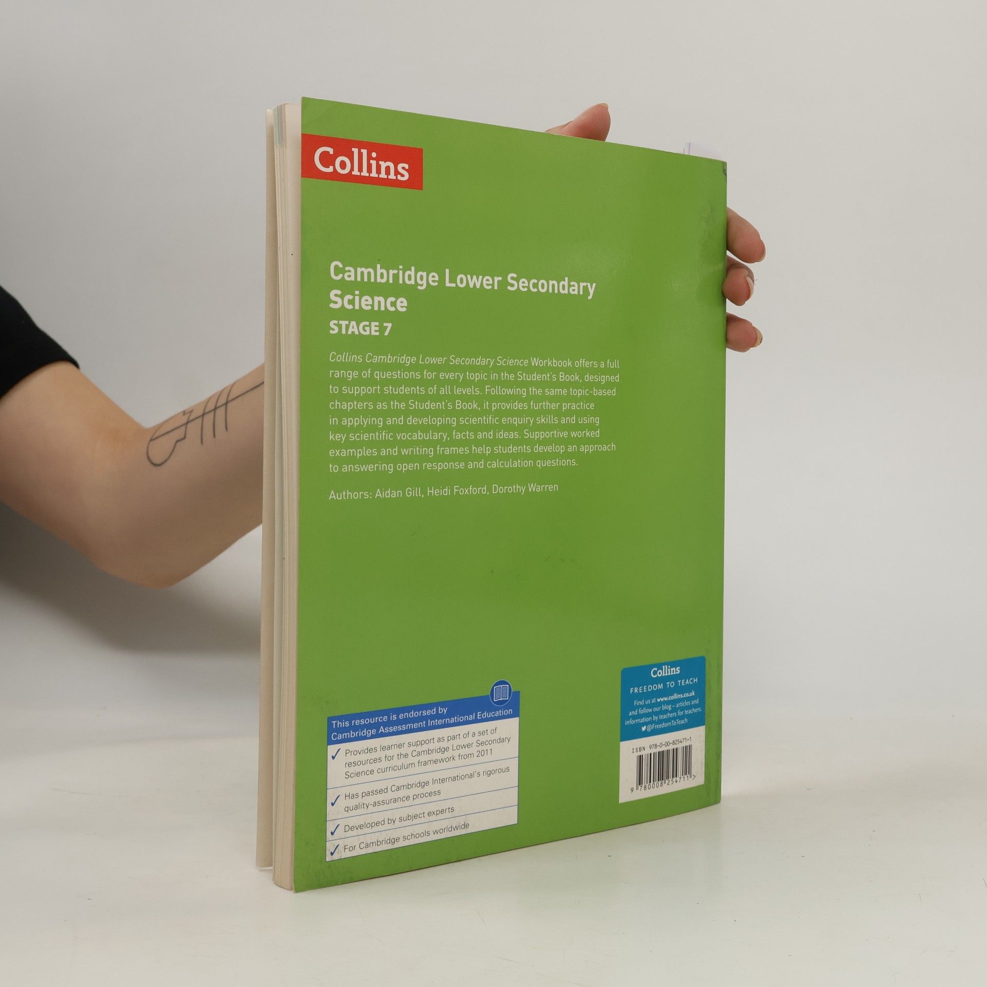 Heidi Foxford Lower Secondary Science Workbook: Stage 7