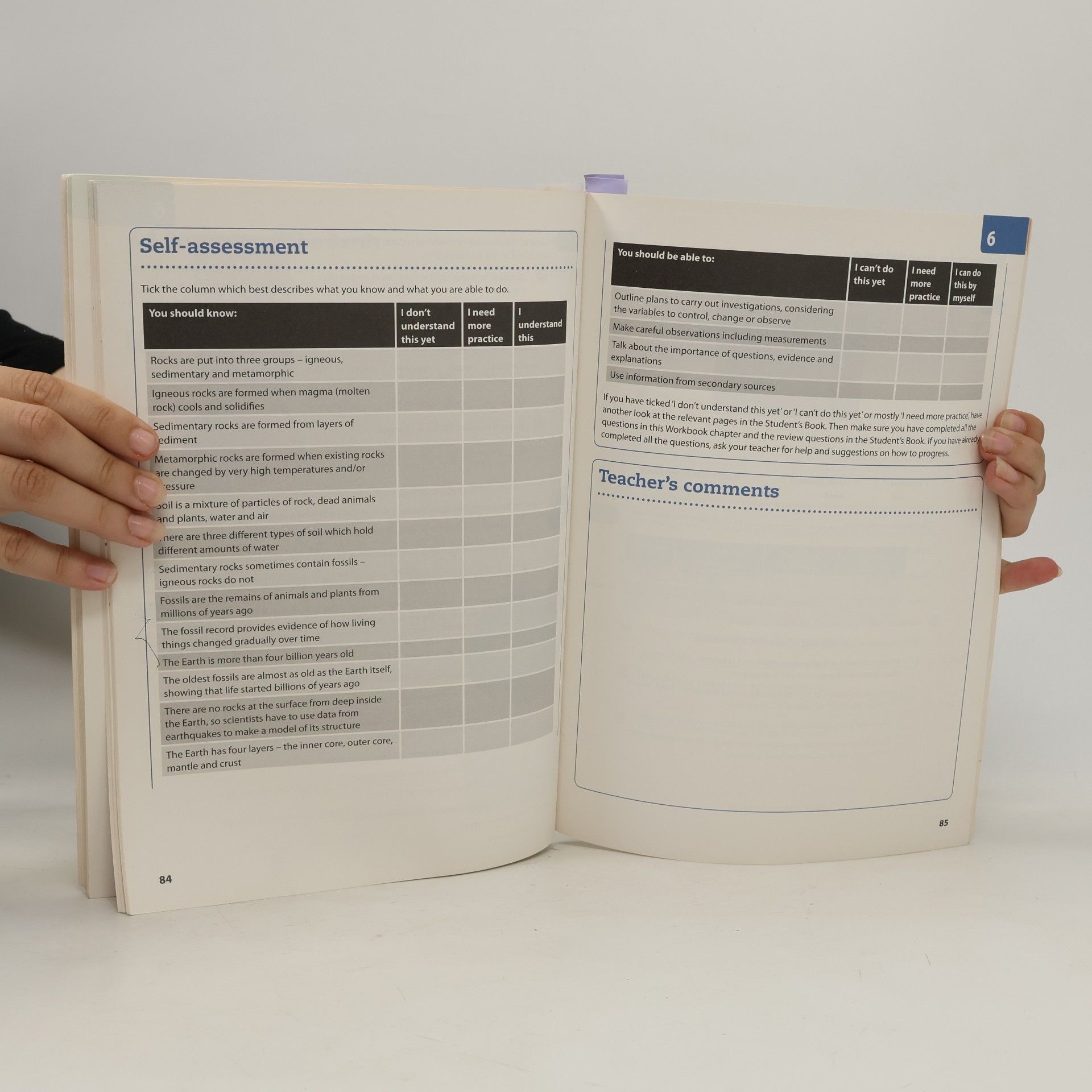 Heidi Foxford Lower Secondary Science Workbook: Stage 7