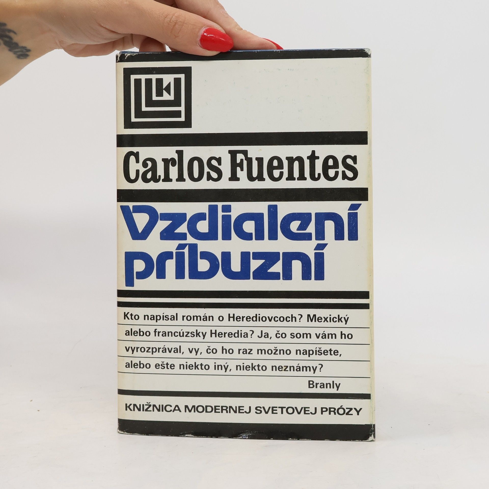 Carlos Fuentes Vzdialení príbuzní