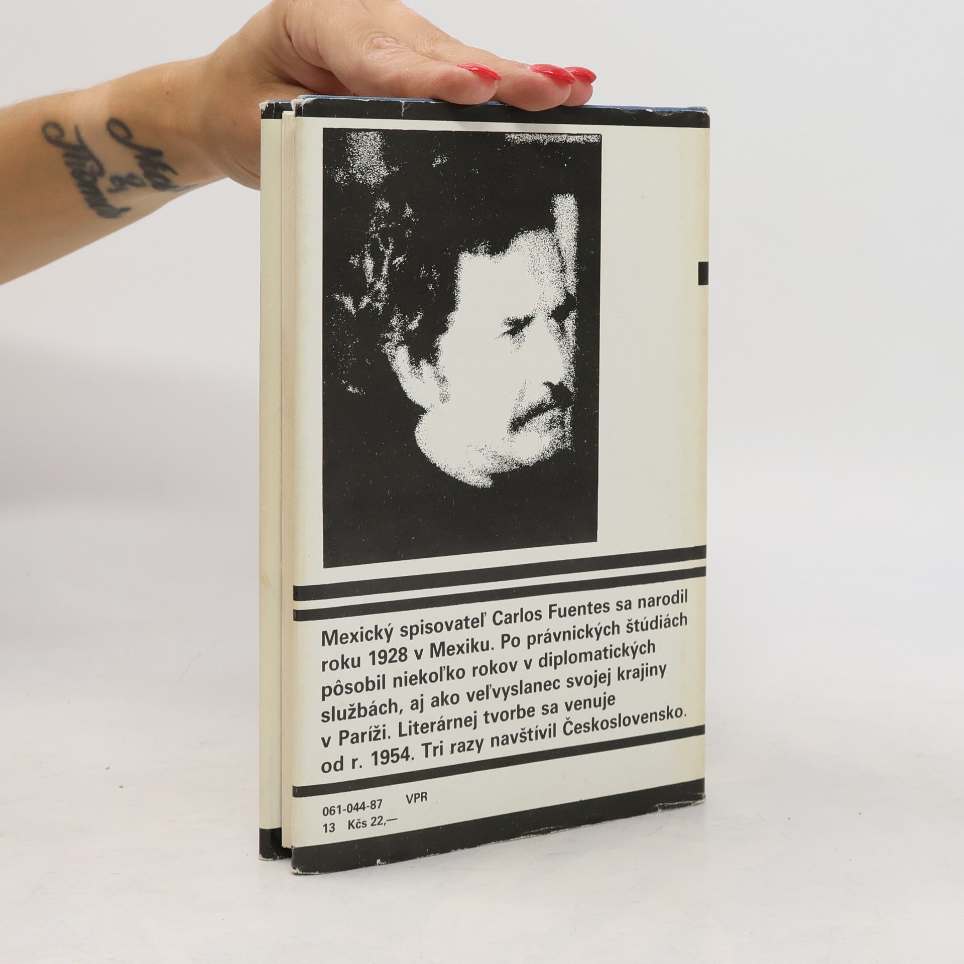 Carlos Fuentes Vzdialení príbuzní