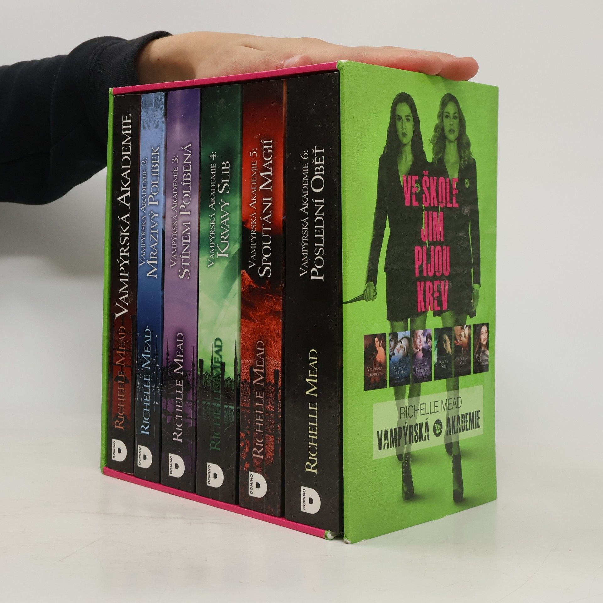 Richelle Mead Vampýrská akademie 1-6