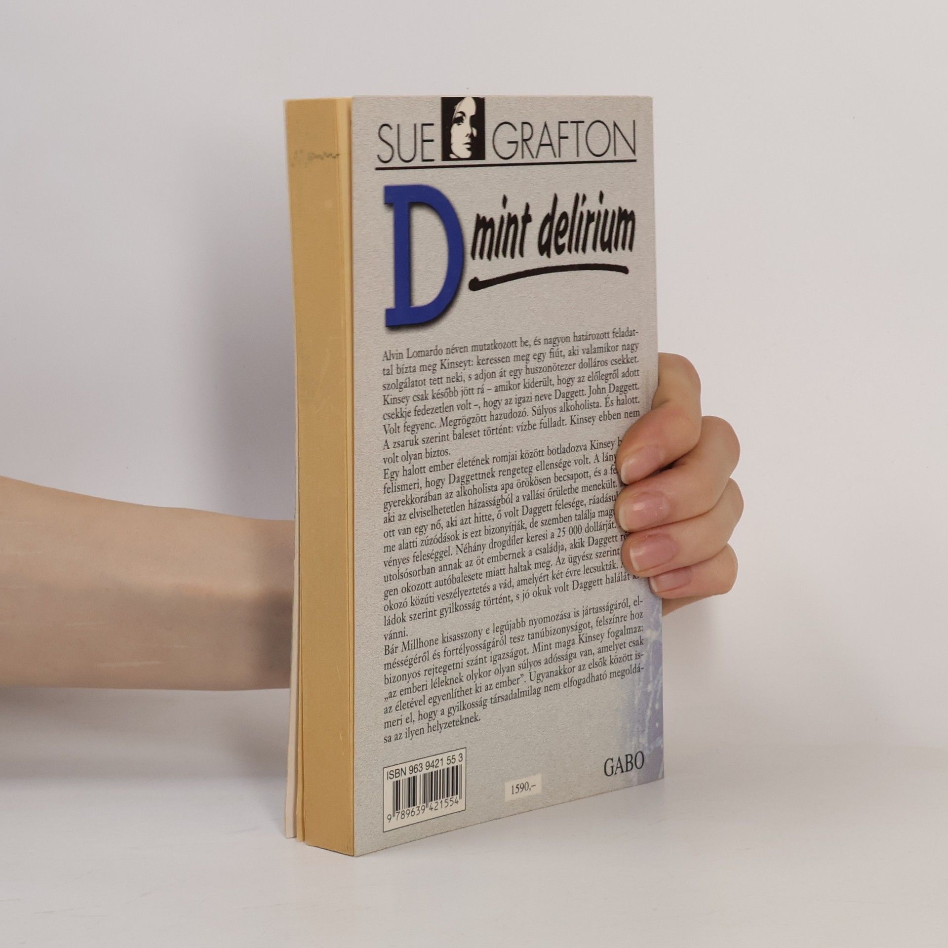 Zsófia Medgyesi D mint delírium