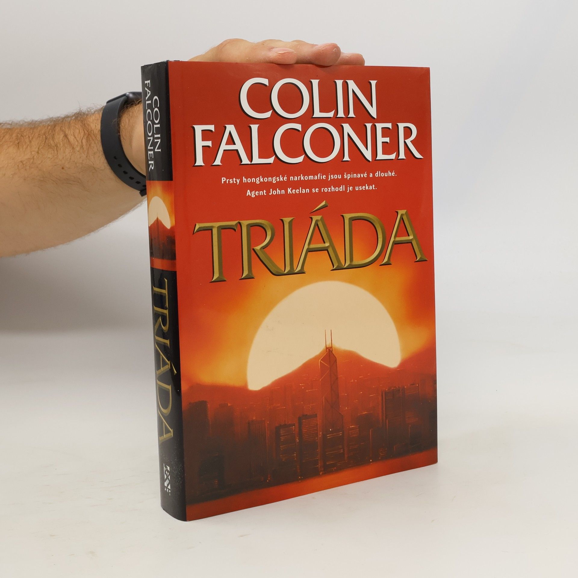 Colin Falconer Triáda