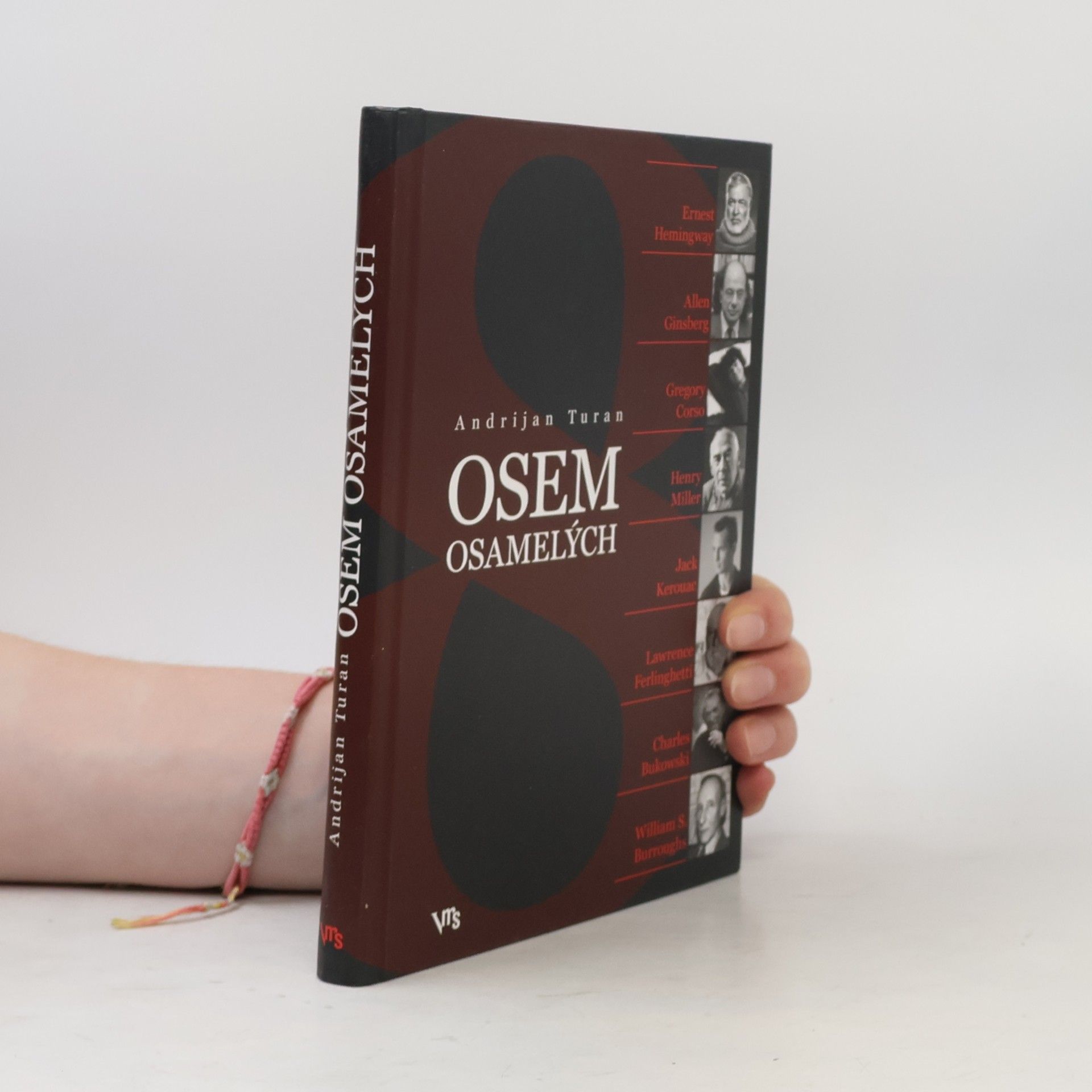 Andrijan Turan Osem osamelých