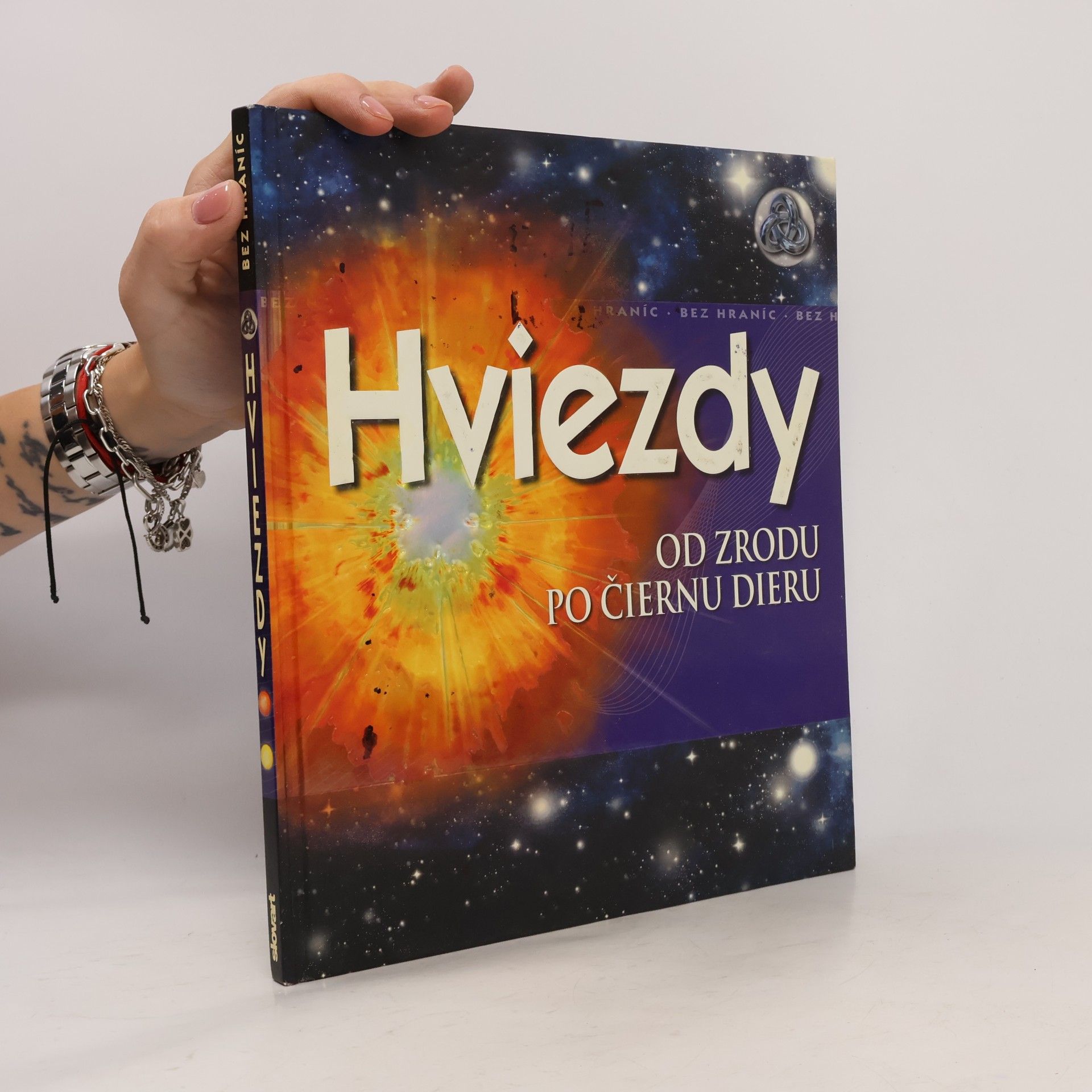 Kolektiv autorů Hviezdy: od zrodu po čiernu dieru