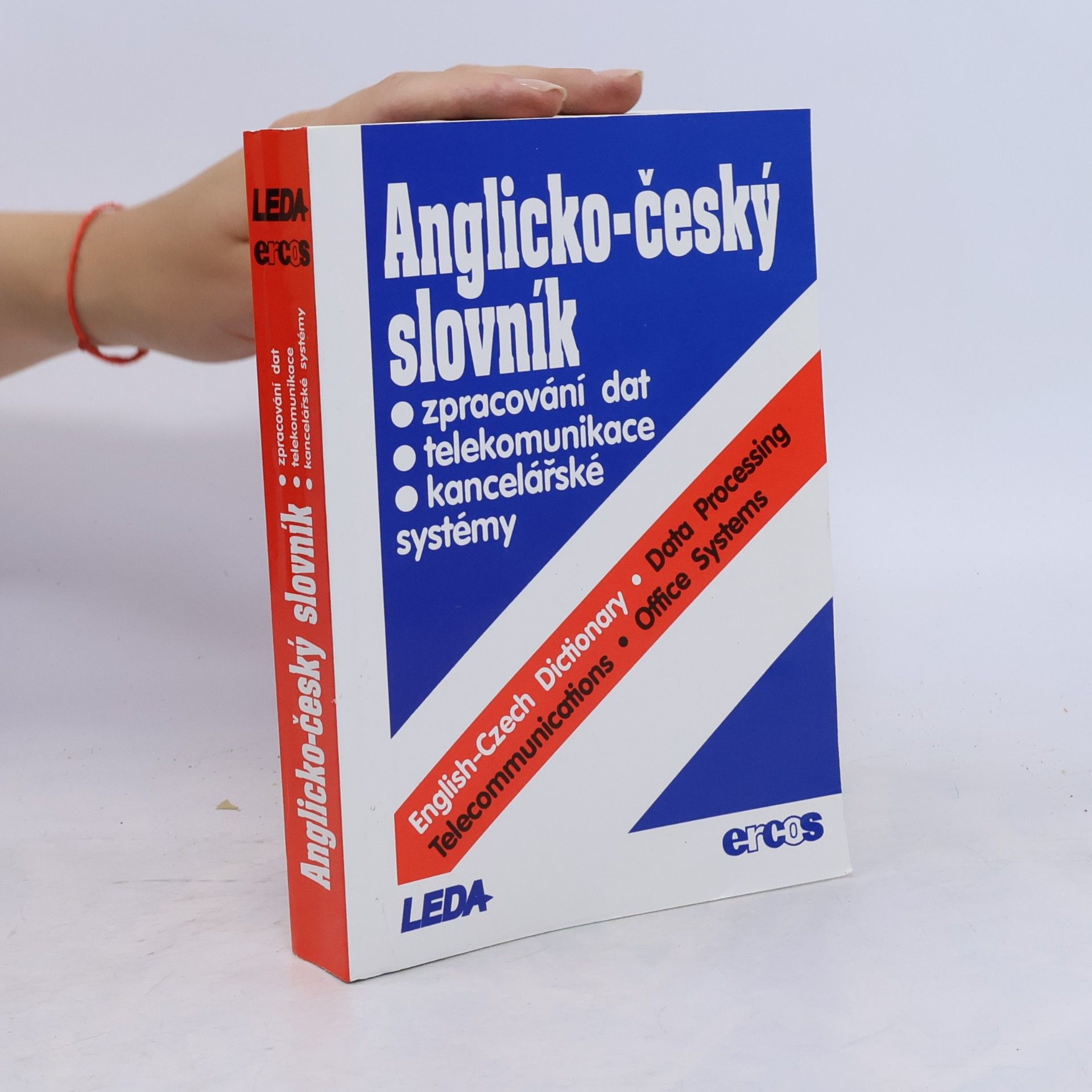 Marek Jodas Anglicko-český slovník : Zpracování dat, telekomunikace a kancelářské systémy = English-Czech Dictionary : Data Processing, Telecomunications, Office Systems