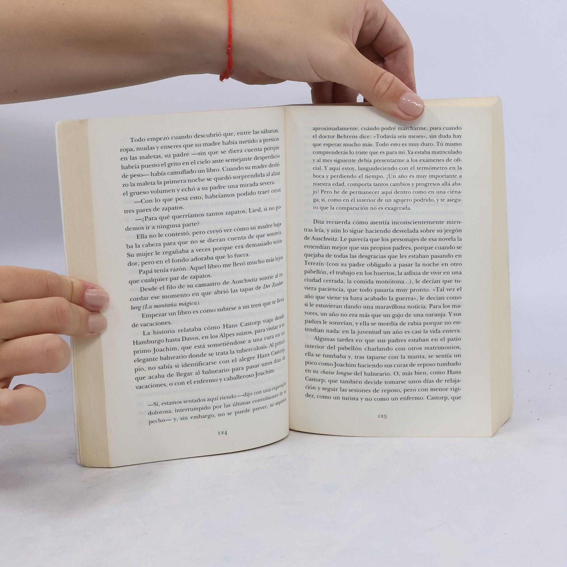 Antonio Iturbe La bibliotecaria de Auschwitz