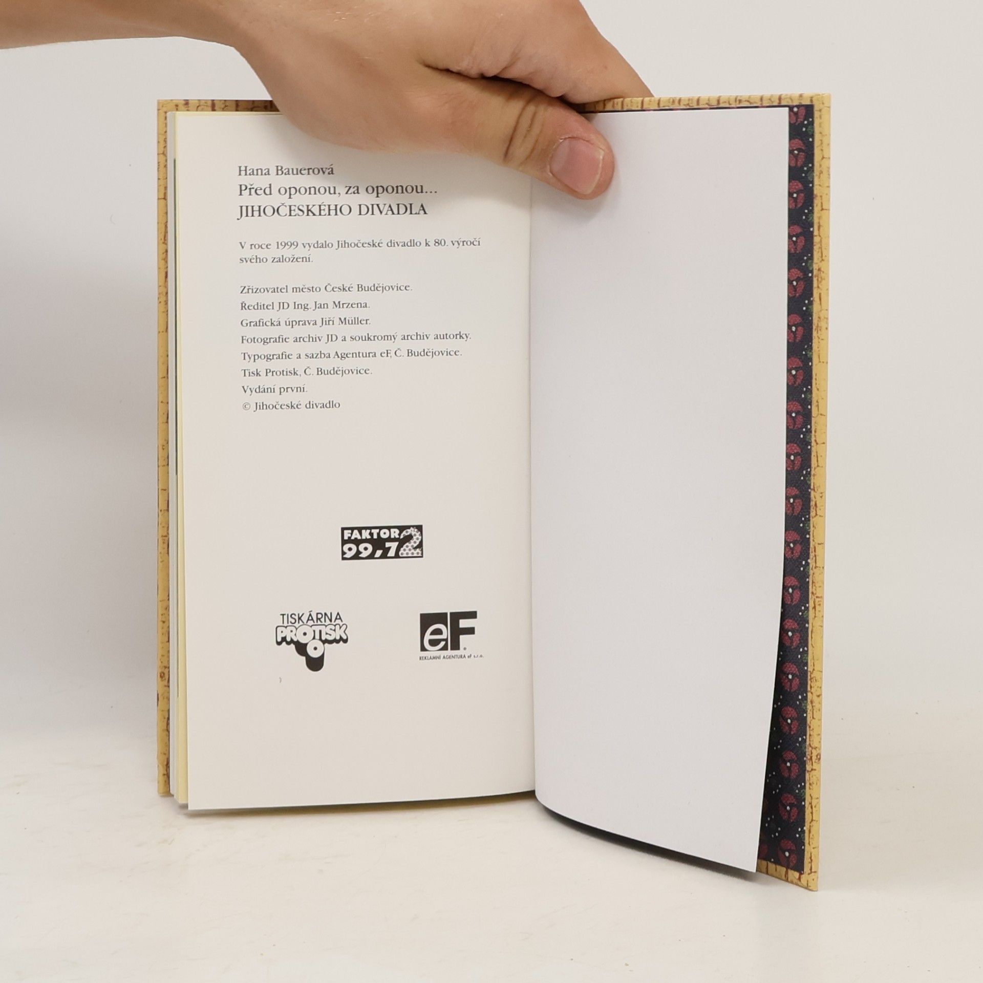 Various authors Před oponou za oponou... Jihočeského divadla