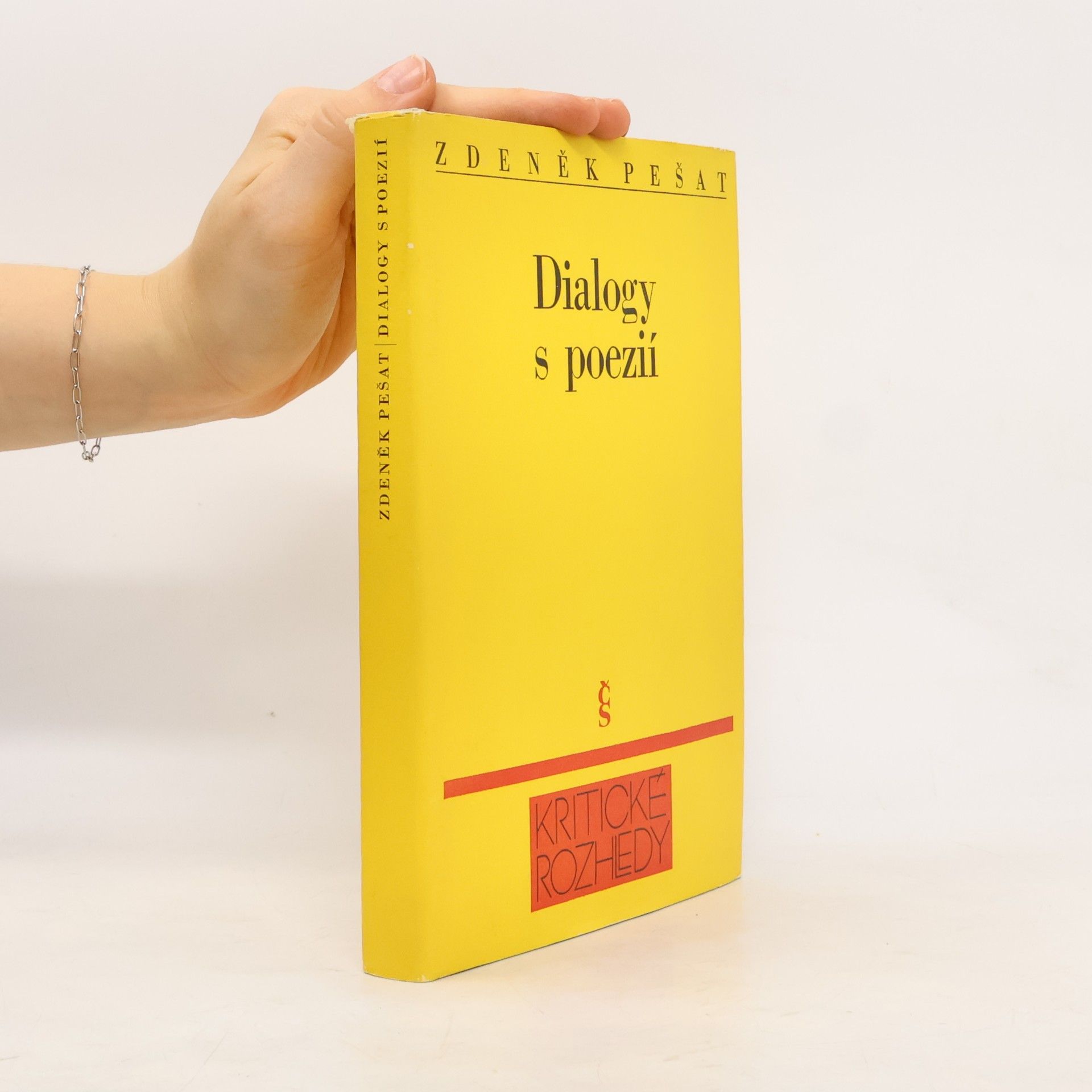 Dialogy s poezií