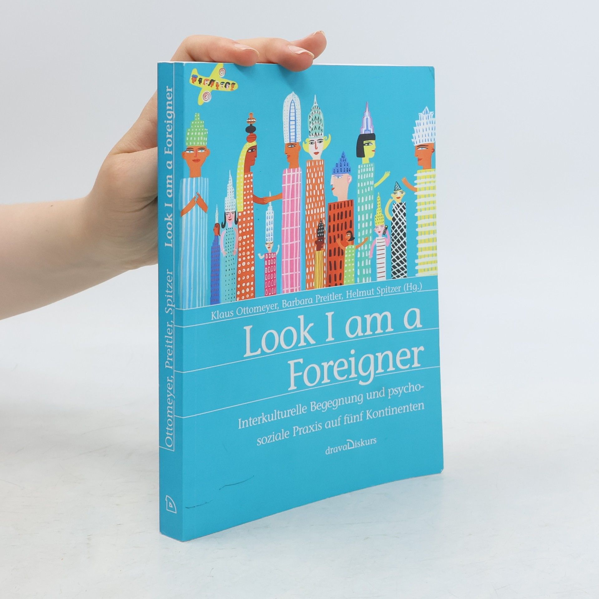 Look I Am a Foreigner