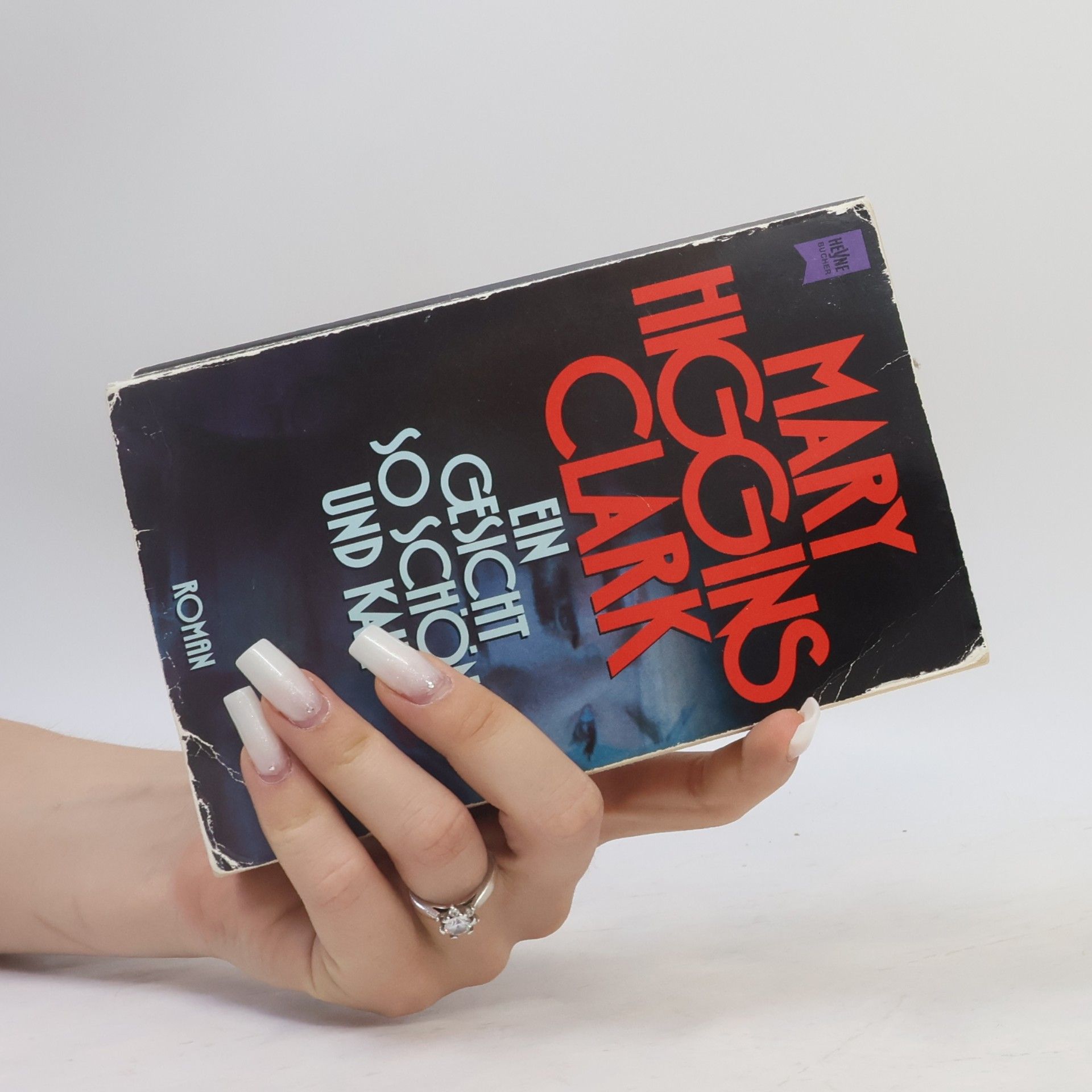 Mary Higgins Clark Ein Gesicht so schön und kalt