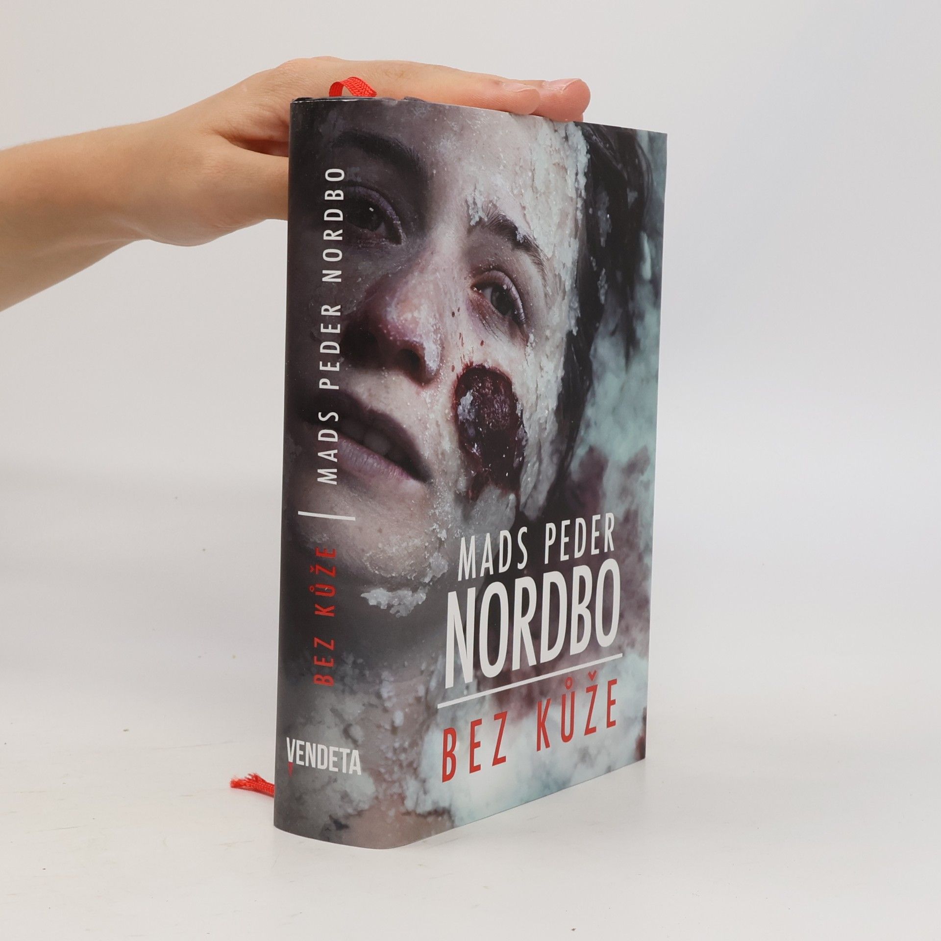 Mads Peder Nordbo Bez kůže