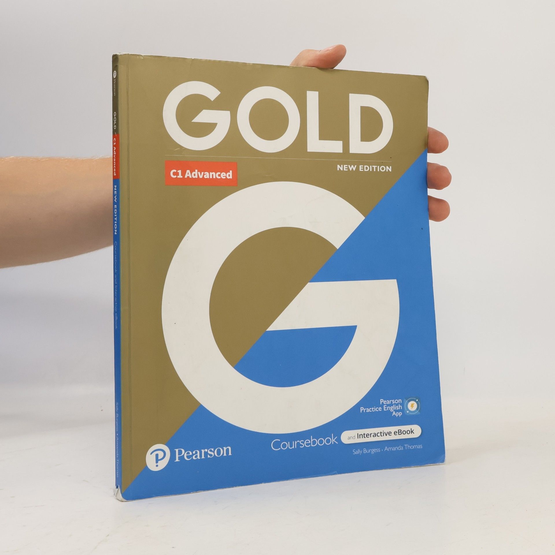 Collectif d'auteurs Gold: C1 Advanced - Coursebook