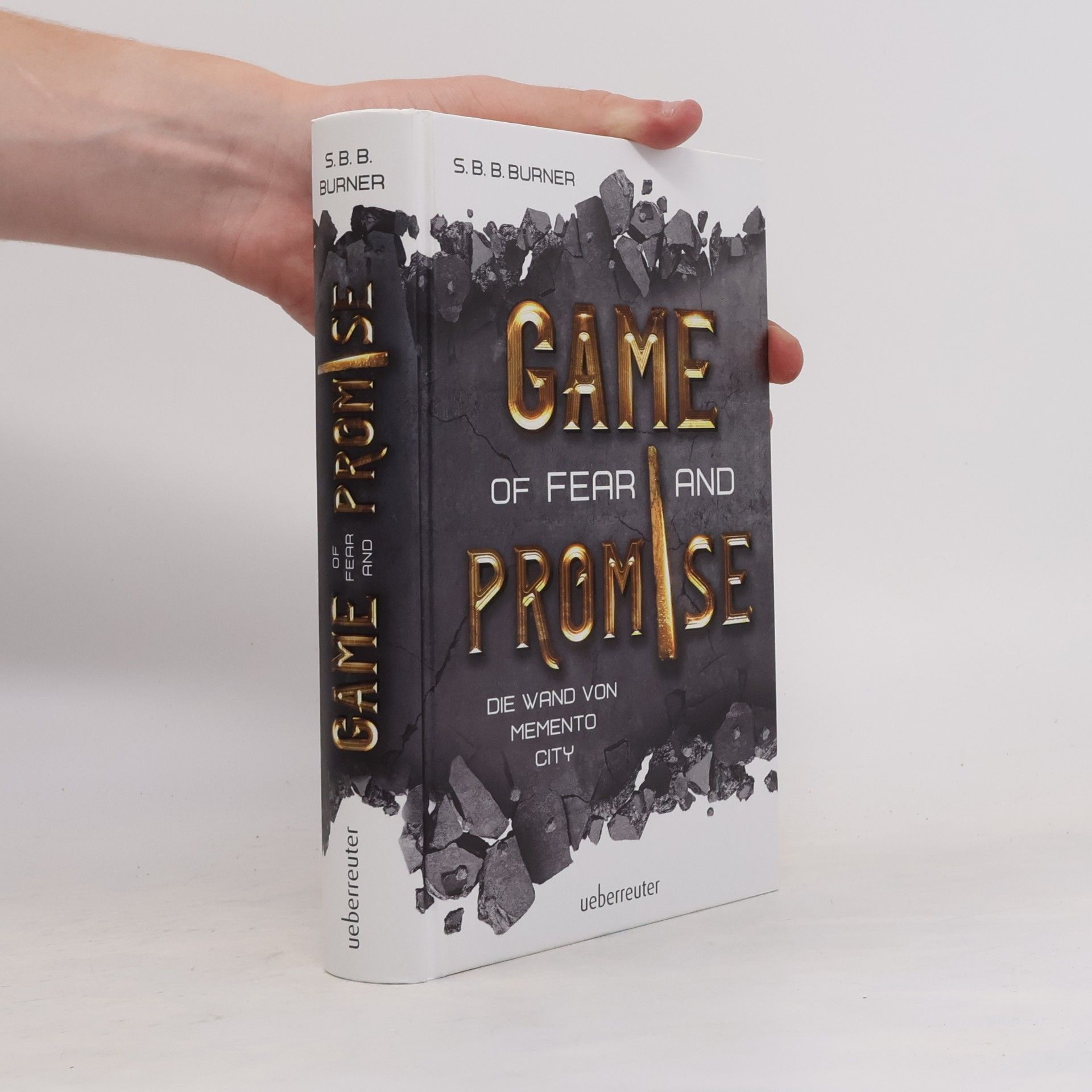 Game of Fear and Promise - Spannungsgeladene Dystopie ab 14 Jahren für alle Fans von "Squid Game" und "Tribute von Panem". Mit spektakulärer Metallicfolienveredelung auf dem Cover!