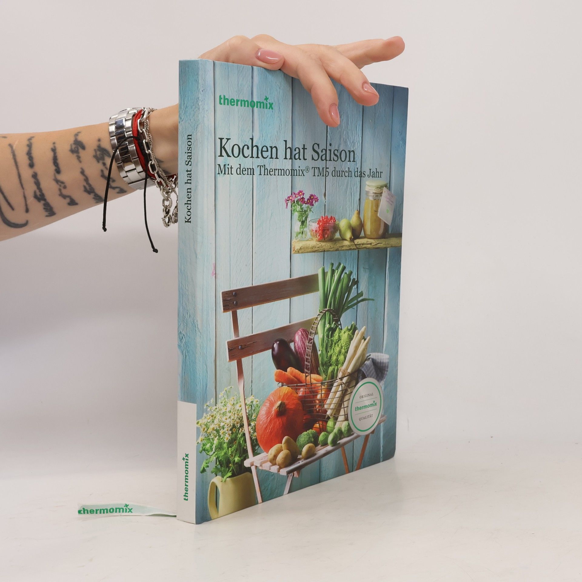 Kolektiv autorů Kochen hat Saison. Mit dem Thermomix durch das Jahr