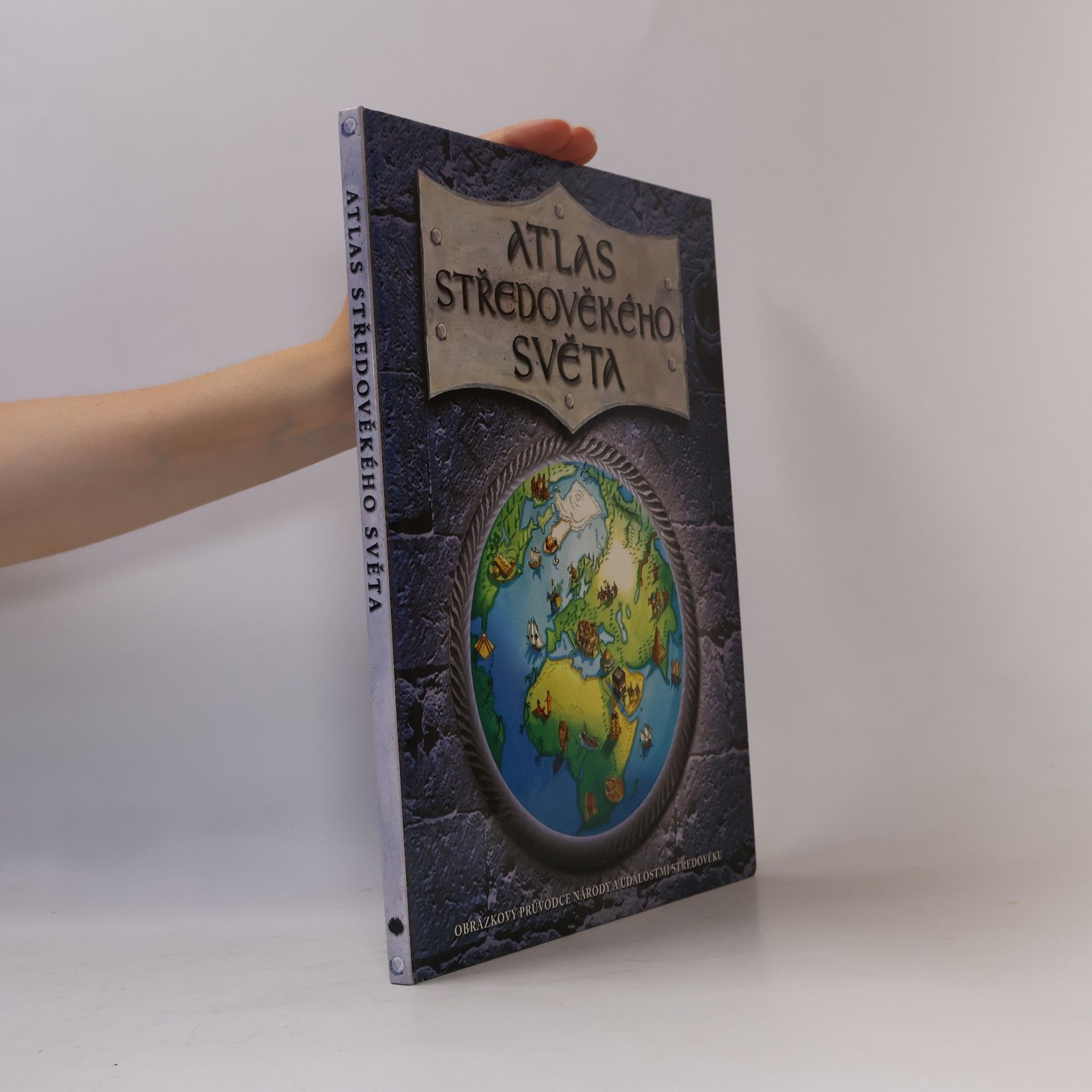 Simon Adams Atlas středověkého světa
