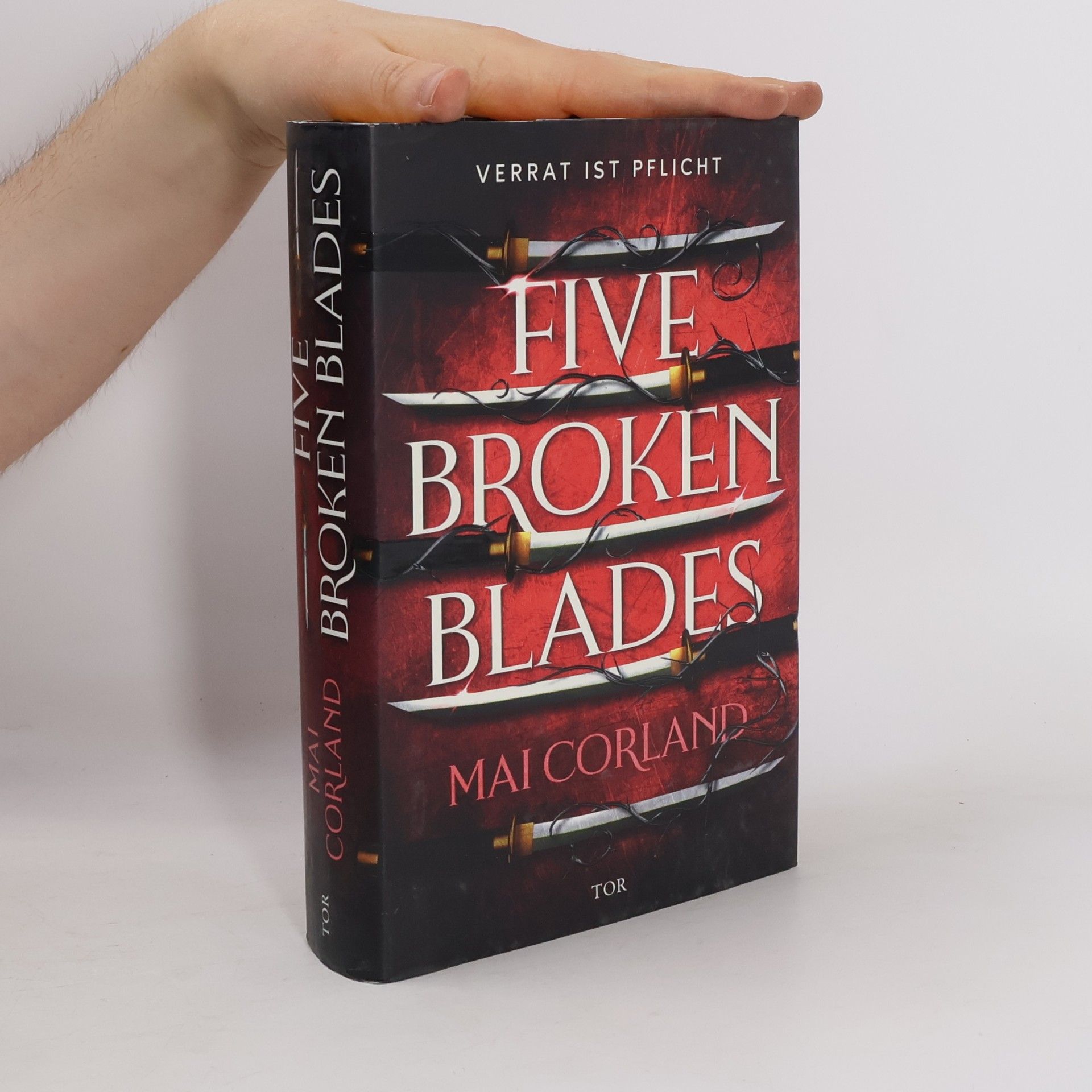 Mai Corland Five Broken Blades