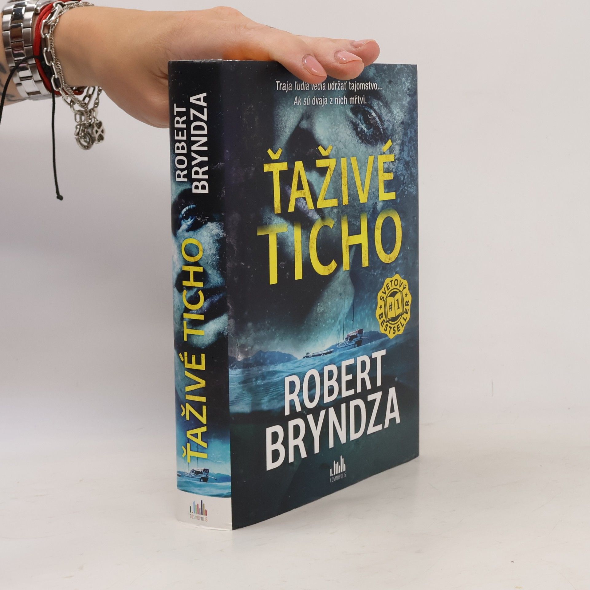Robert Bryndza Ťaživé ticho